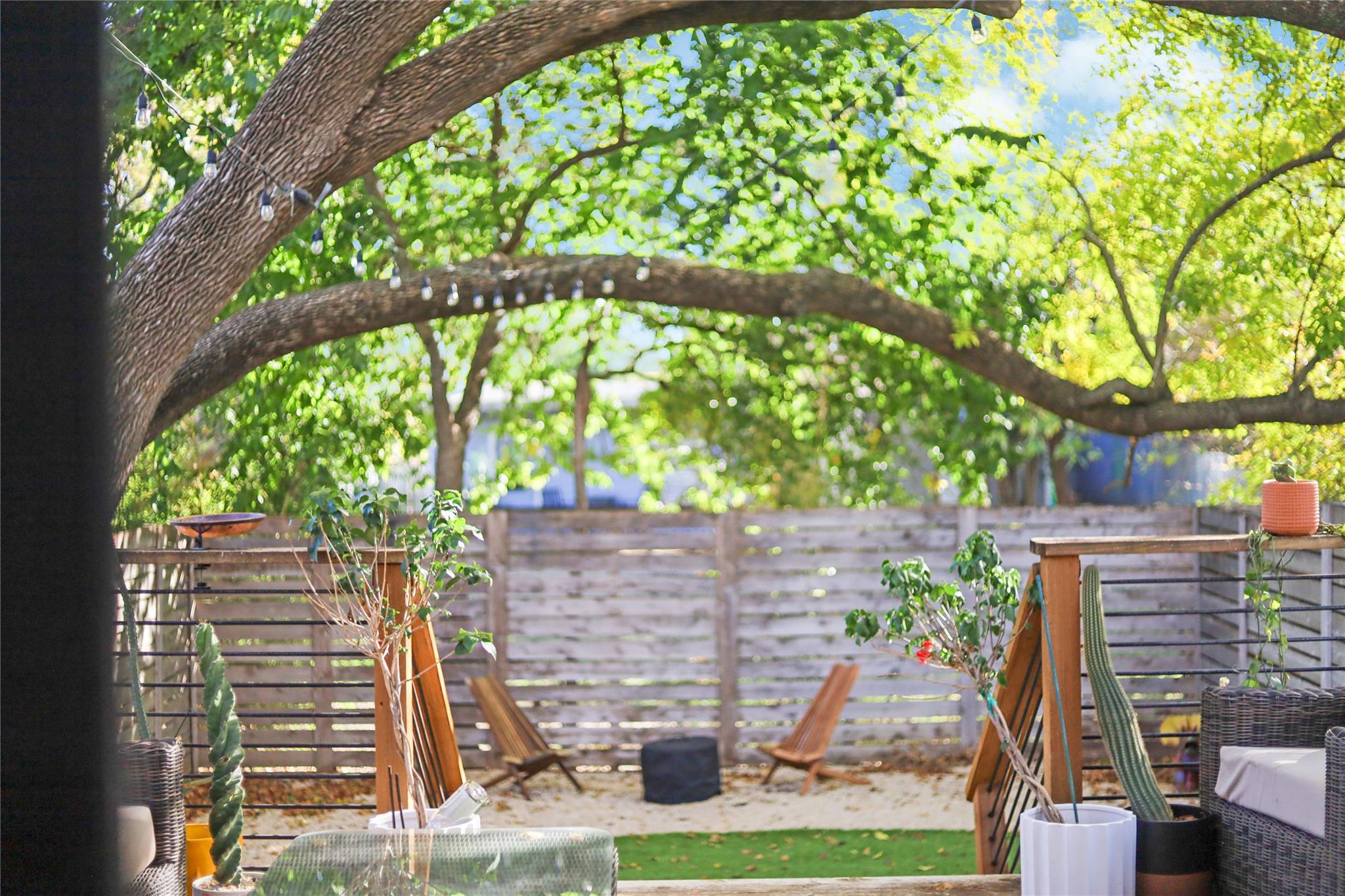 2709 E 14th St # A, Austin, TX 78702