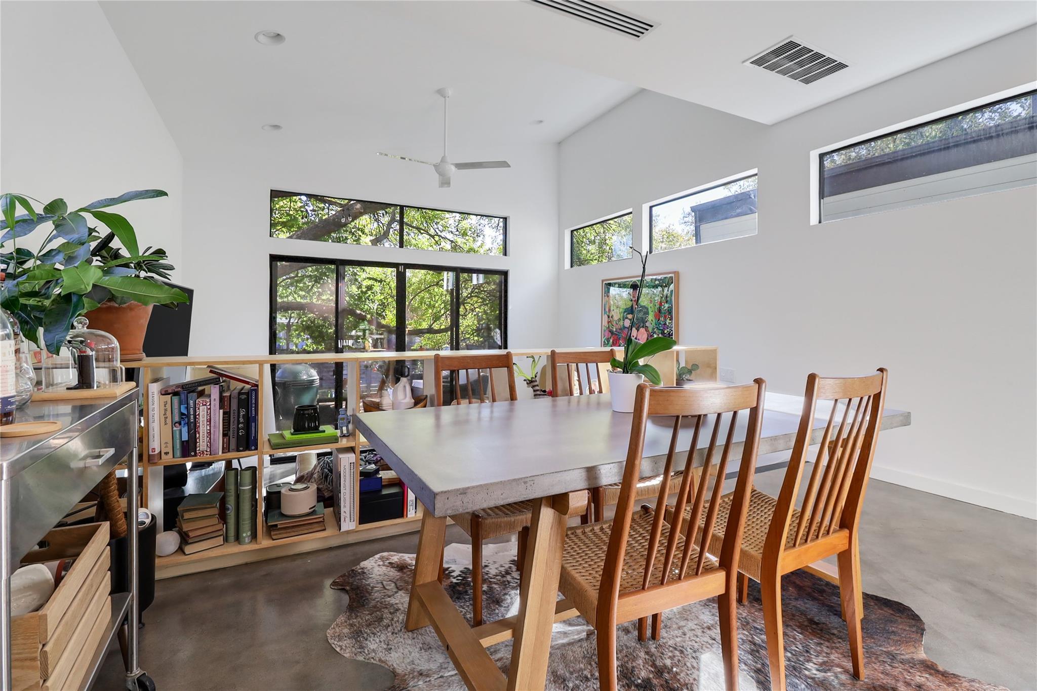 2709 E 14th St # A, Austin, TX 78702