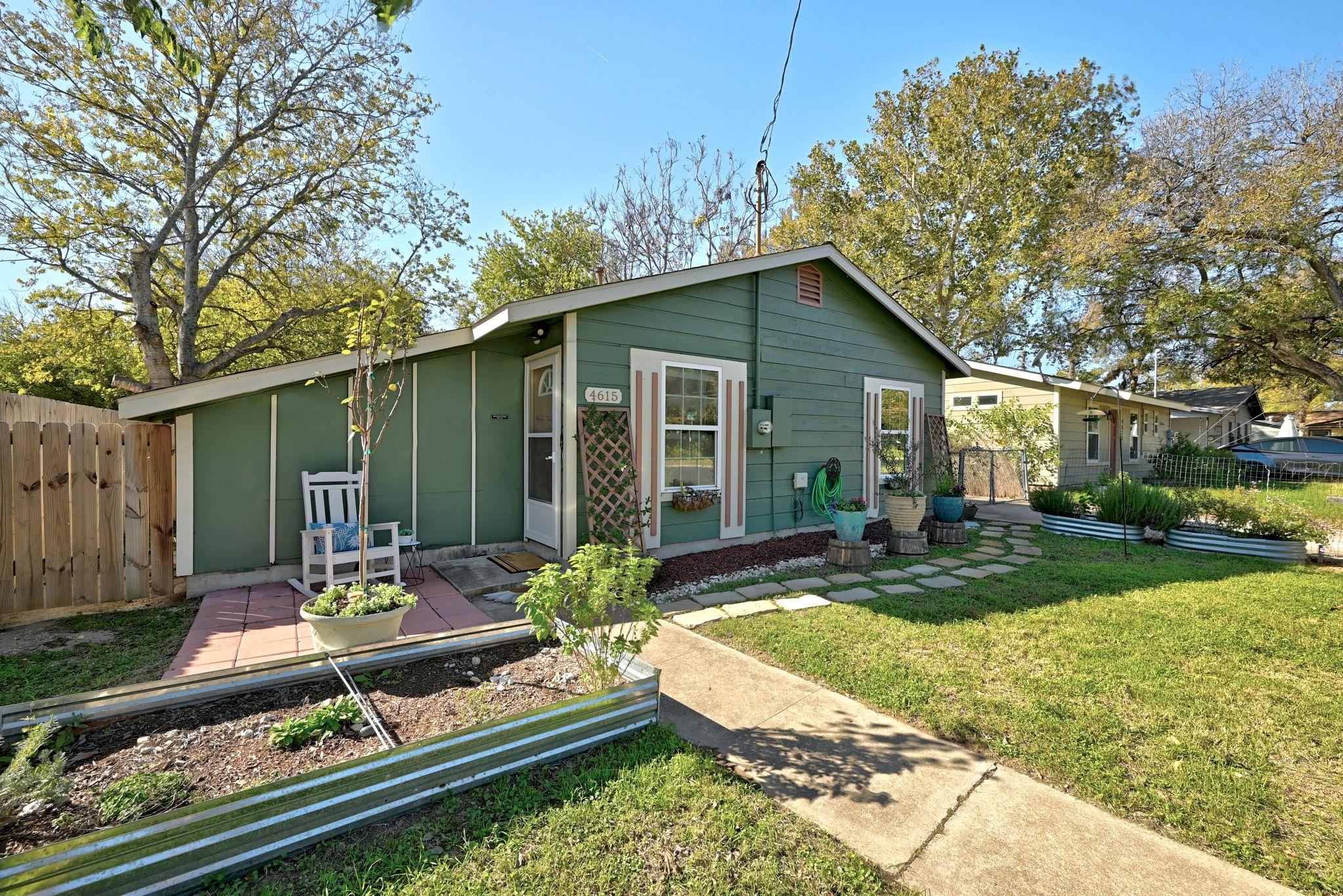 4615 Munson St, Austin, TX 78721