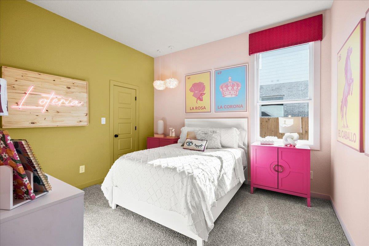 142 Paul Pena Dr, San Marcos, TX 78666