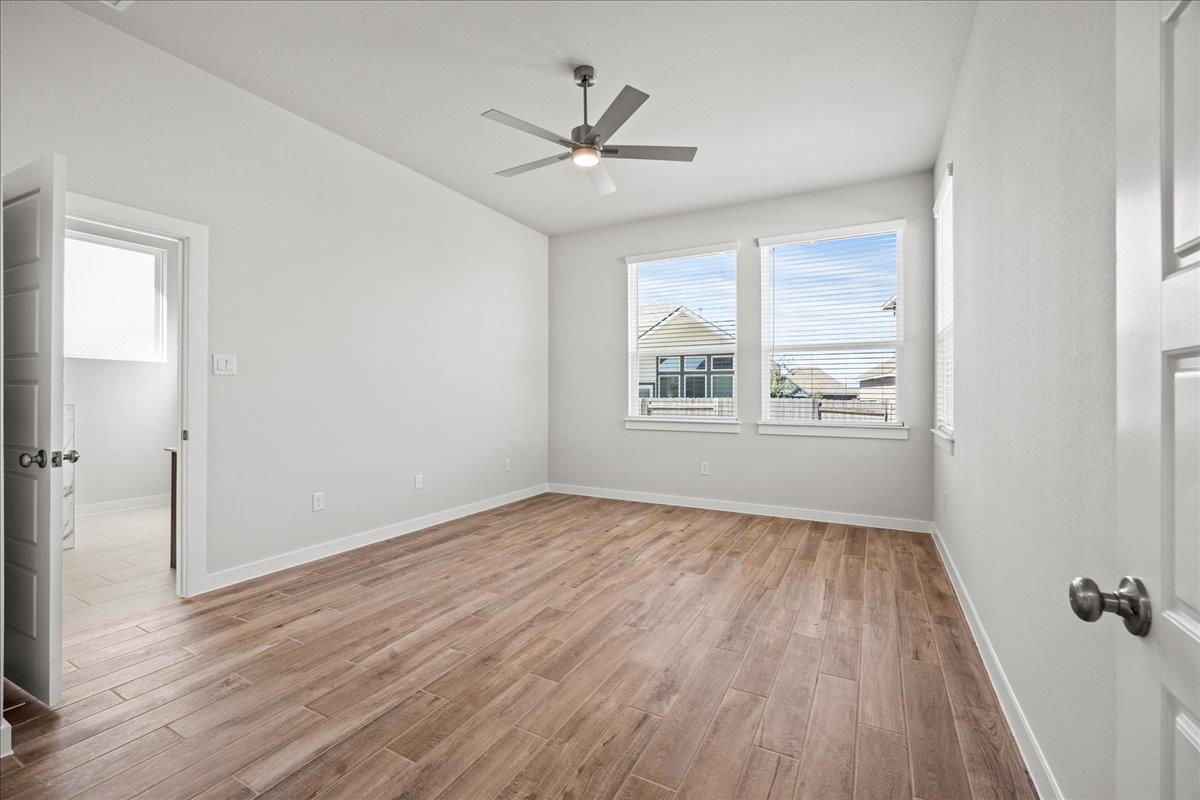 142 Paul Pena Dr, San Marcos, TX 78666