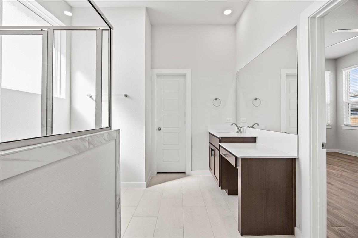 142 Paul Pena Dr, San Marcos, TX 78666