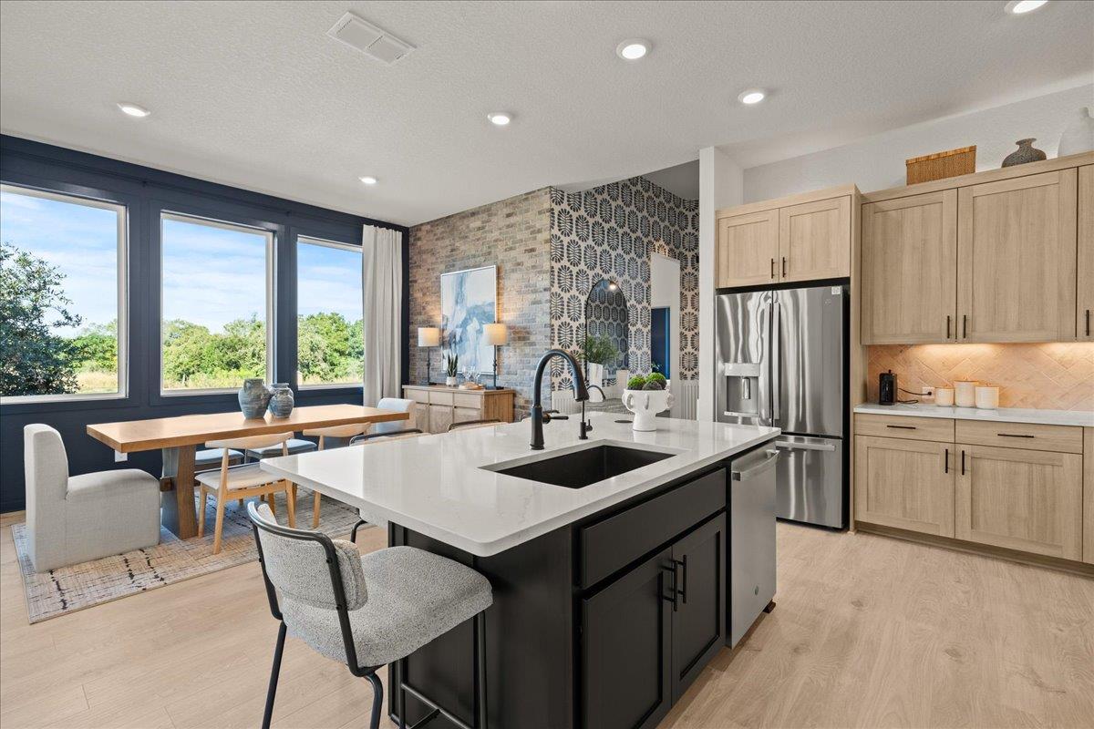 142 Paul Pena Dr, San Marcos, TX 78666