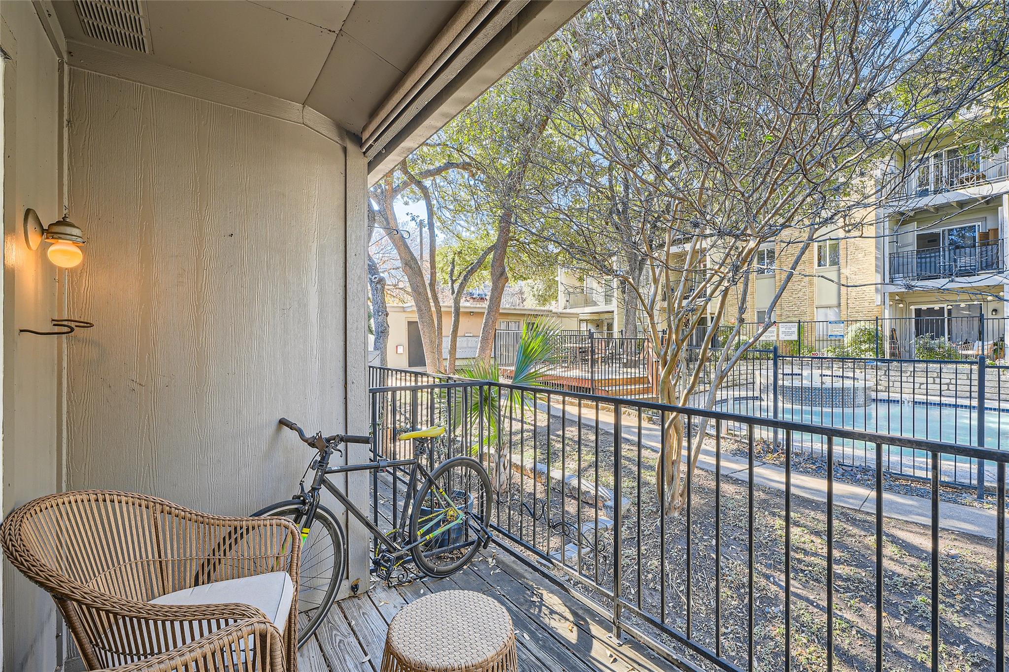 3018 S 1st St # 204, Austin, TX 78704