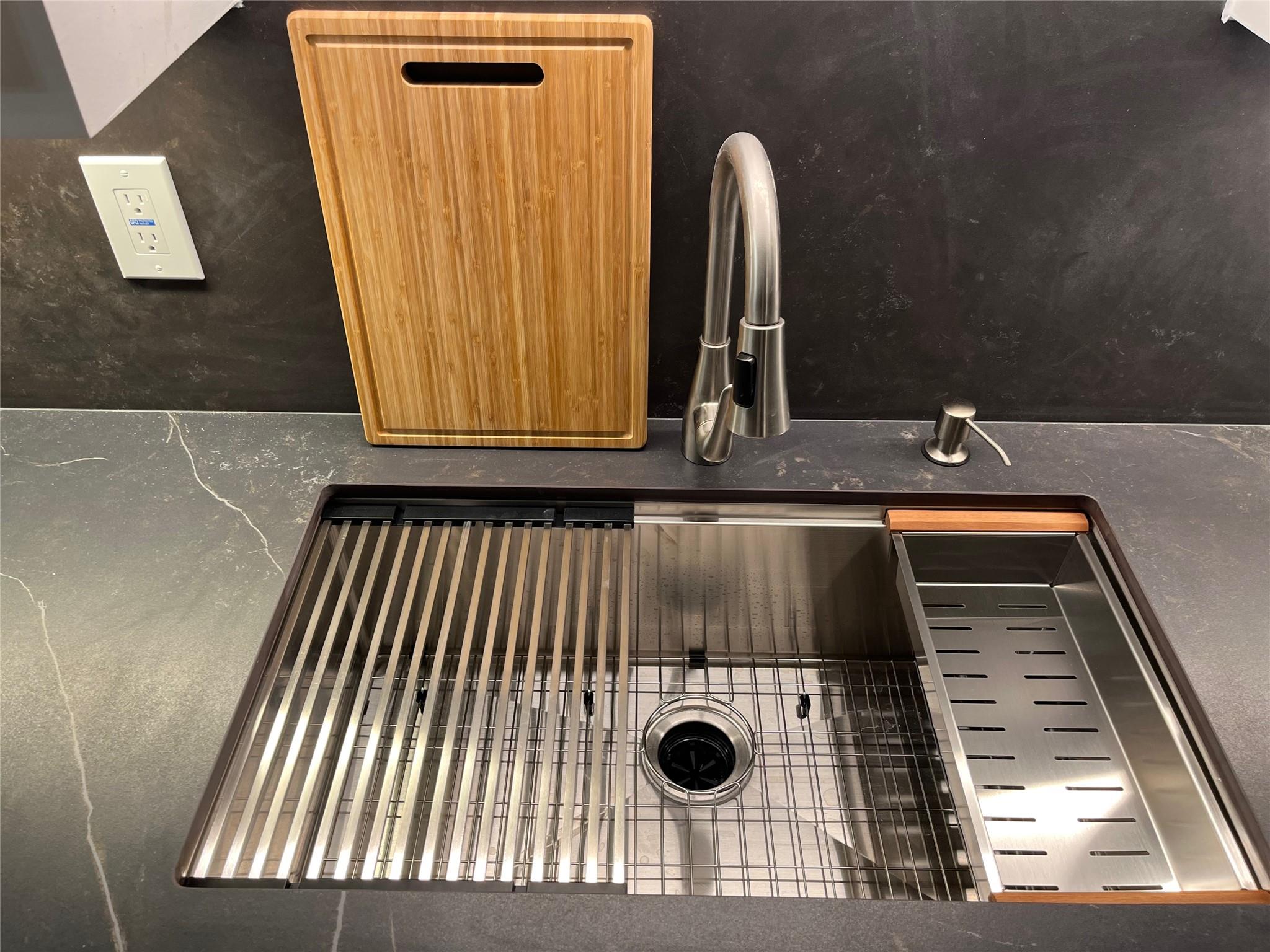 5604 Woodrow Ave # 12, Austin, TX 78756