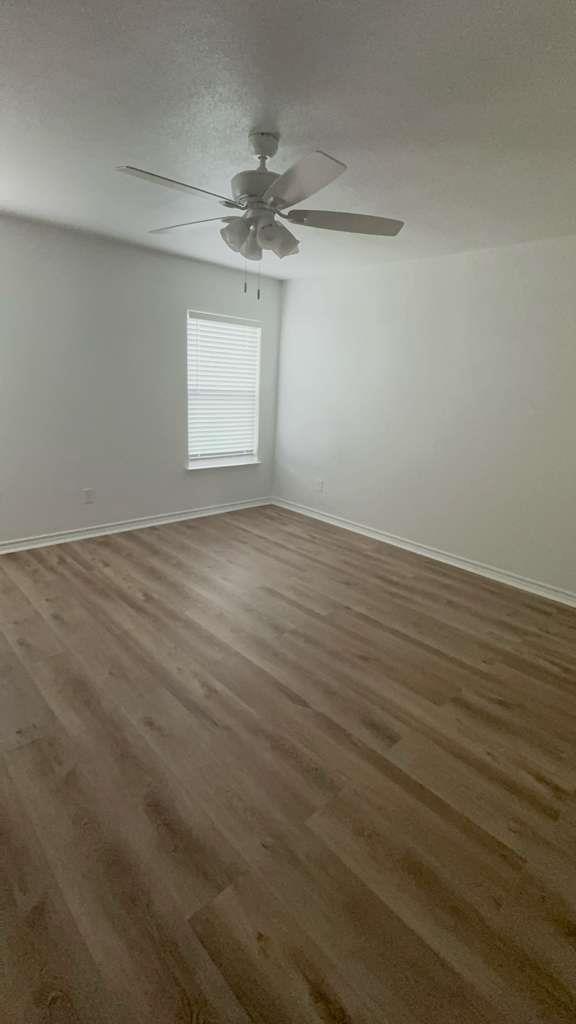 14205 Prairie Sod Ln, Elgin, TX 78621