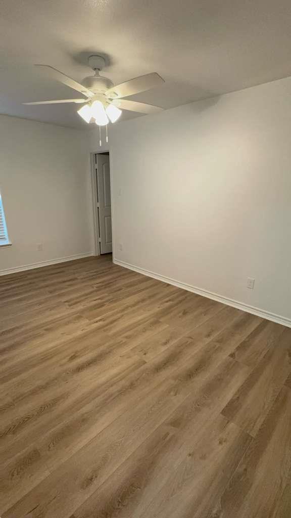 14205 Prairie Sod Ln, Elgin, TX 78621