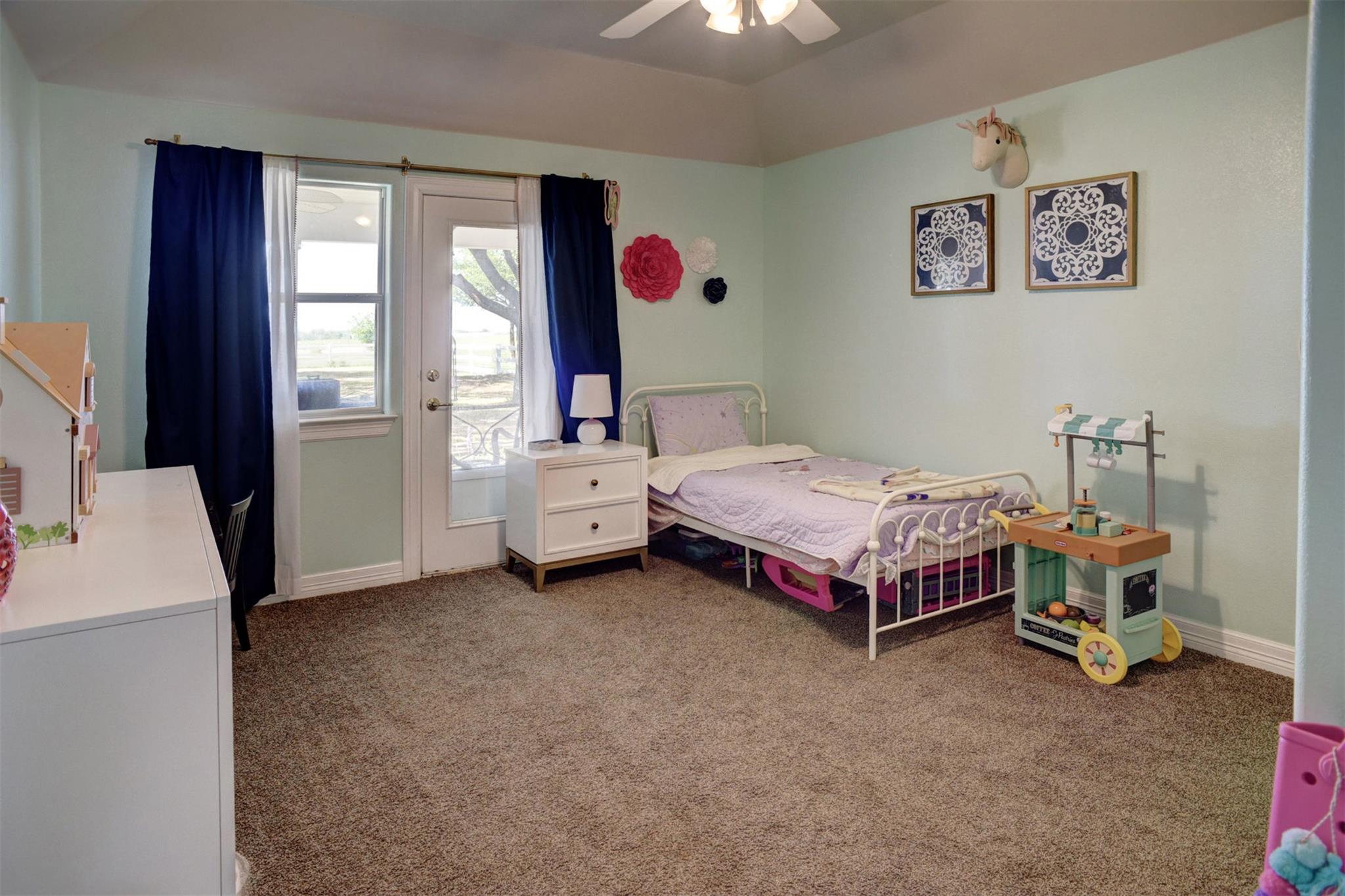 678 Ponderosa Rd, Bastrop, TX 78602