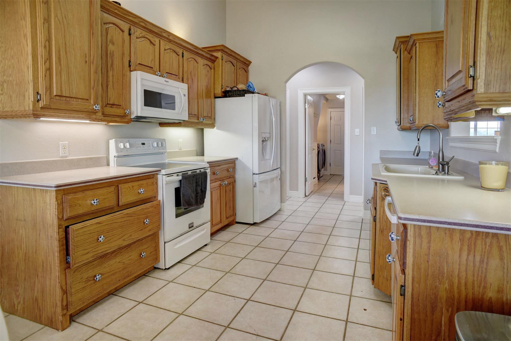 678 Ponderosa Rd, Bastrop, TX 78602