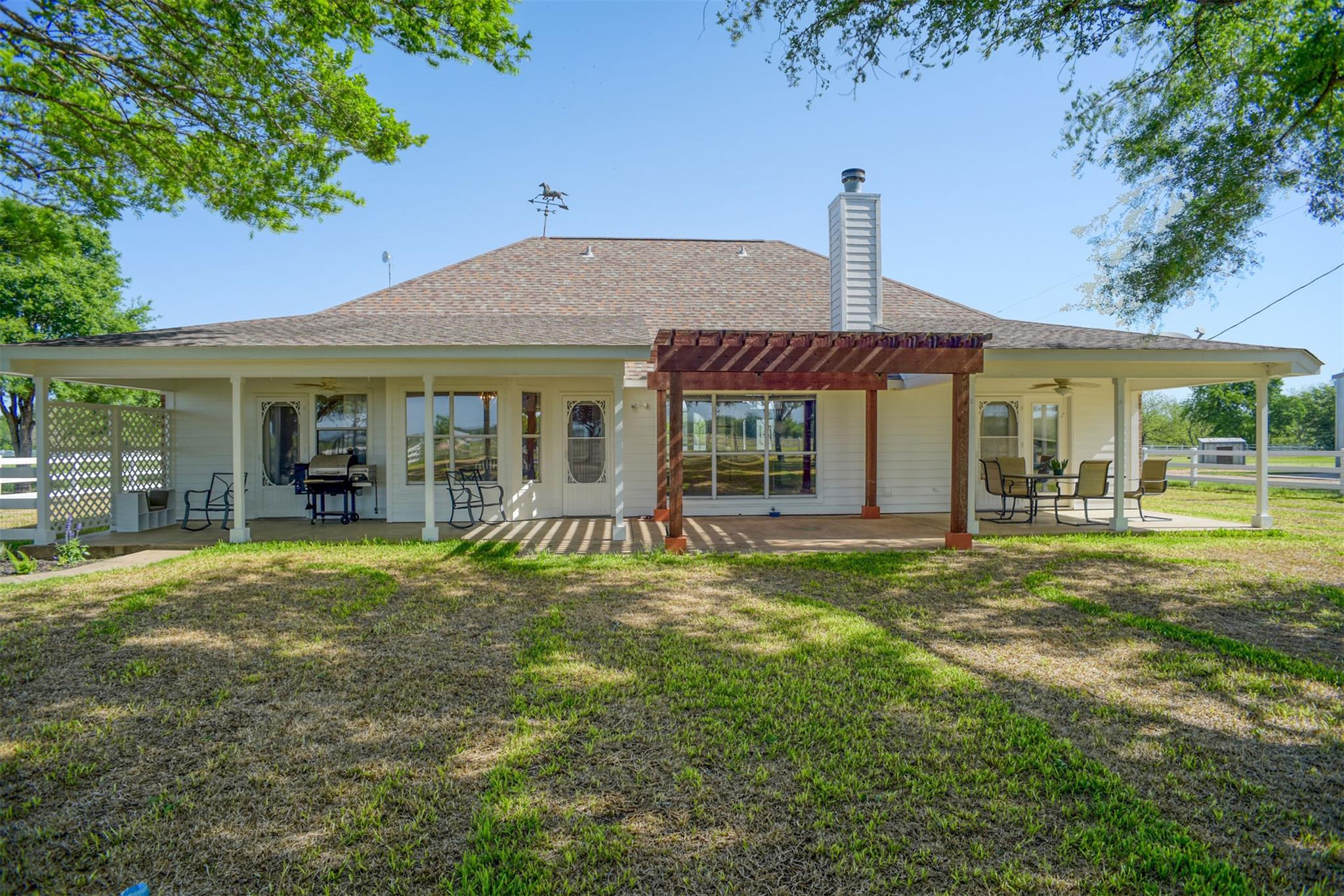 678 Ponderosa Rd, Bastrop, TX 78602
