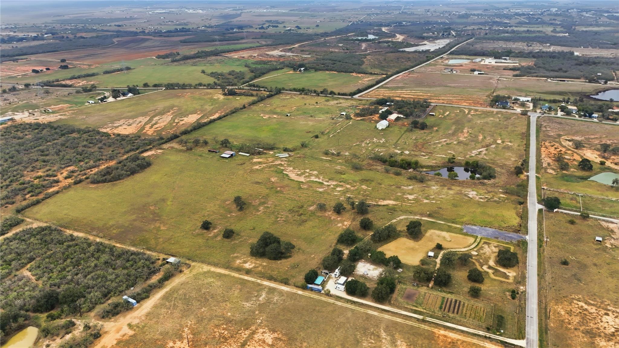 1211 Leissner School Rd, Seguin, TX 78155