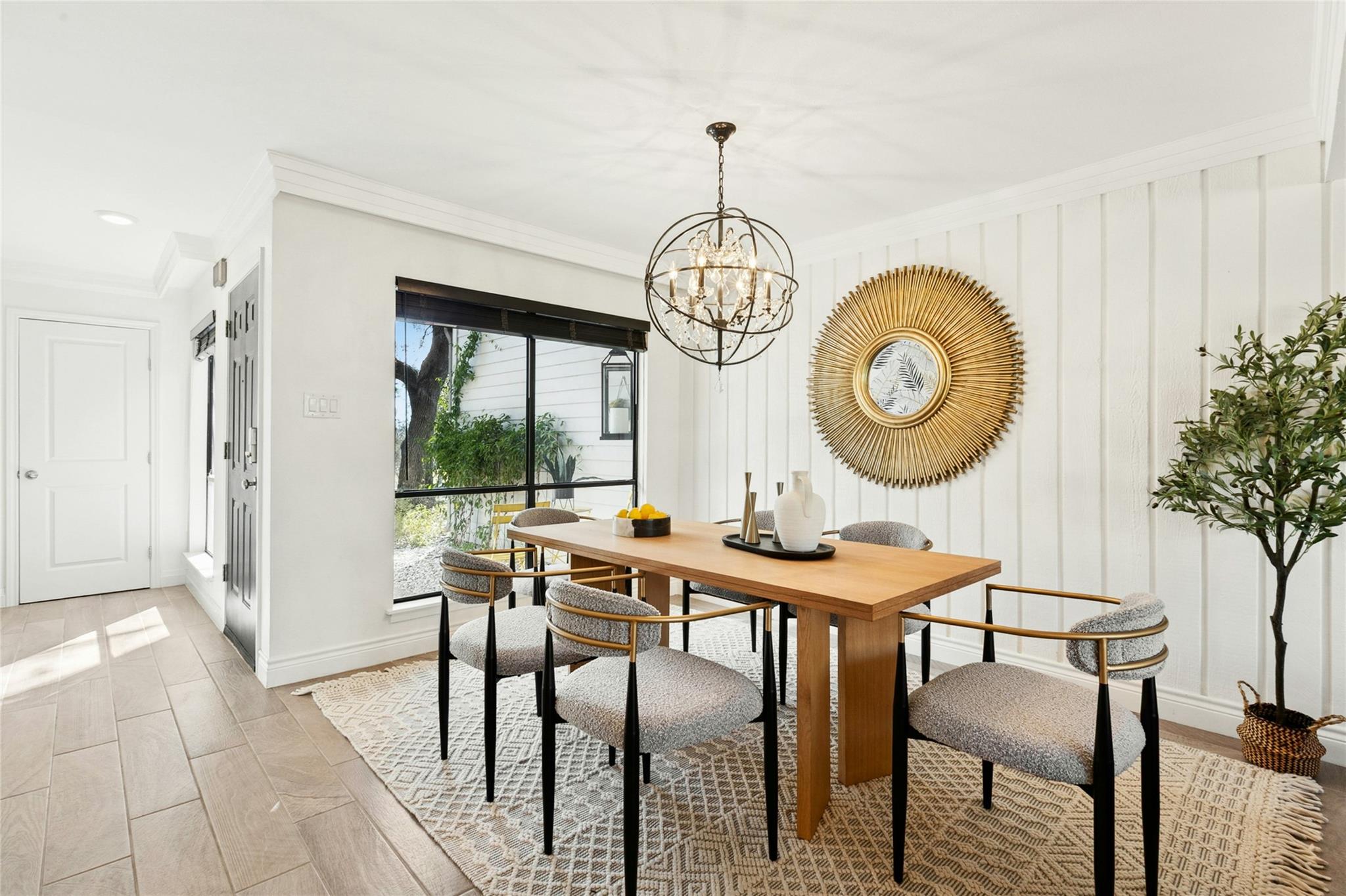 102 World Of Tennis Sq, Austin, TX 78738