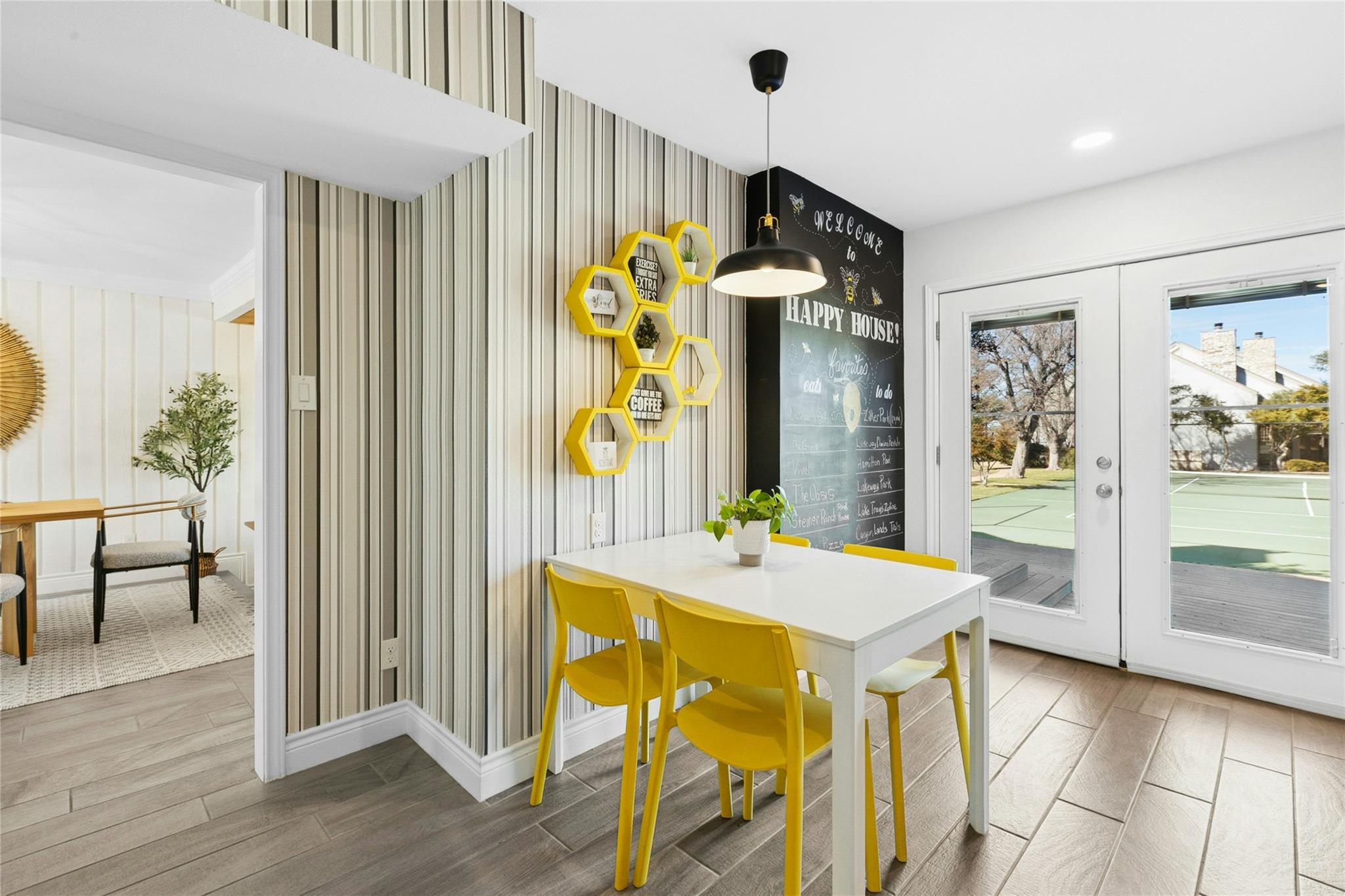 102 World Of Tennis Sq, Austin, TX 78738