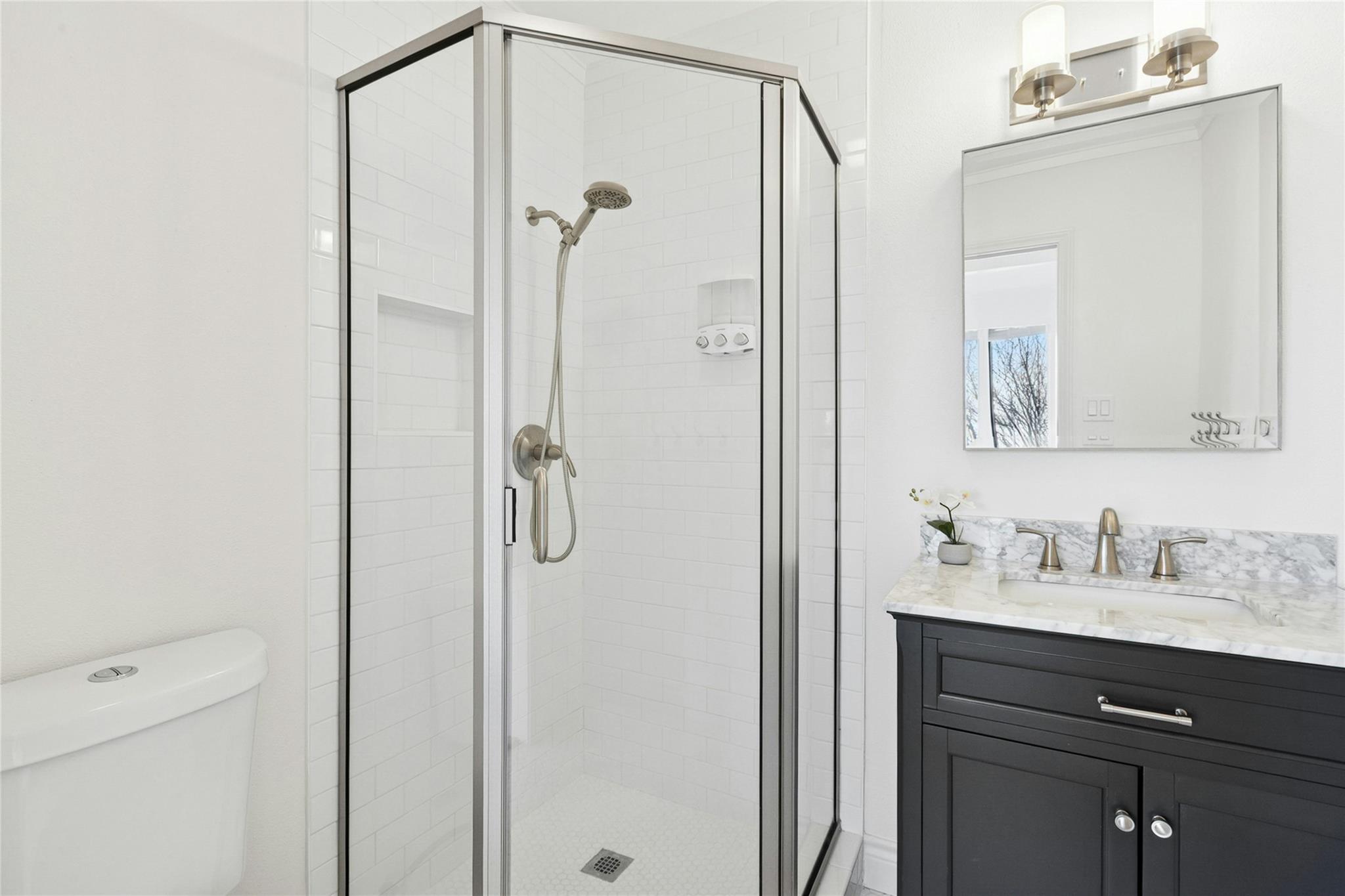 102 World Of Tennis Sq, Austin, TX 78738