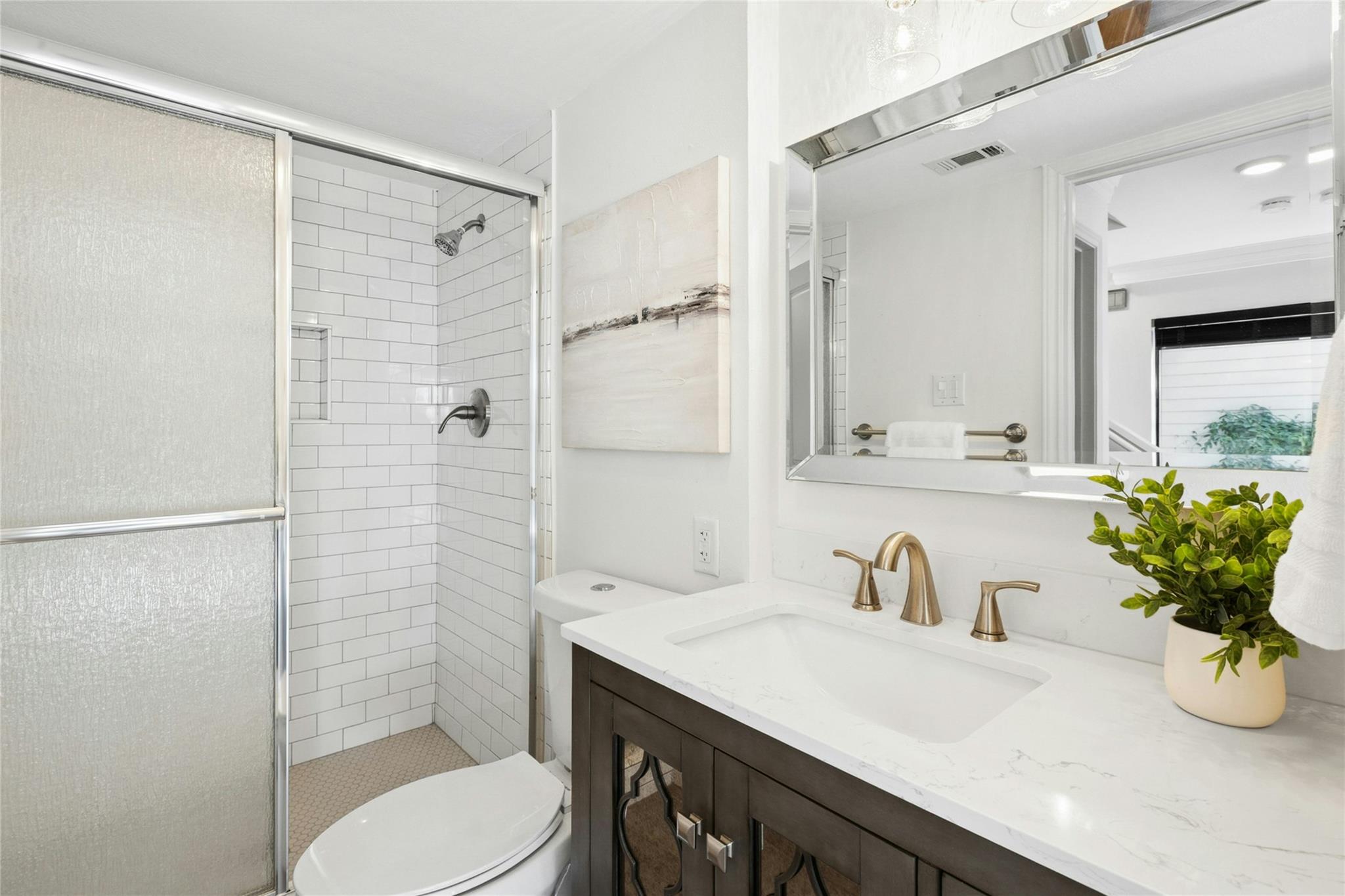 102 World Of Tennis Sq, Austin, TX 78738