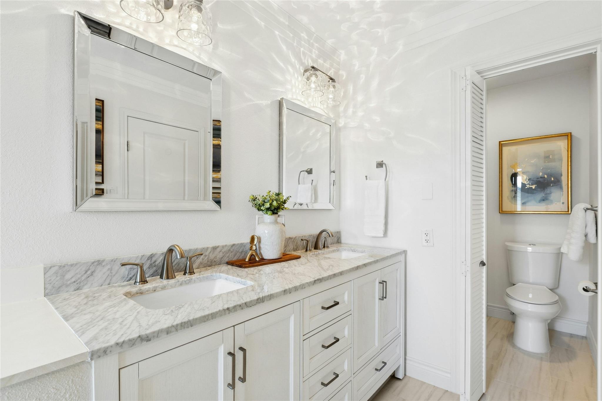 102 World Of Tennis Sq, Austin, TX 78738