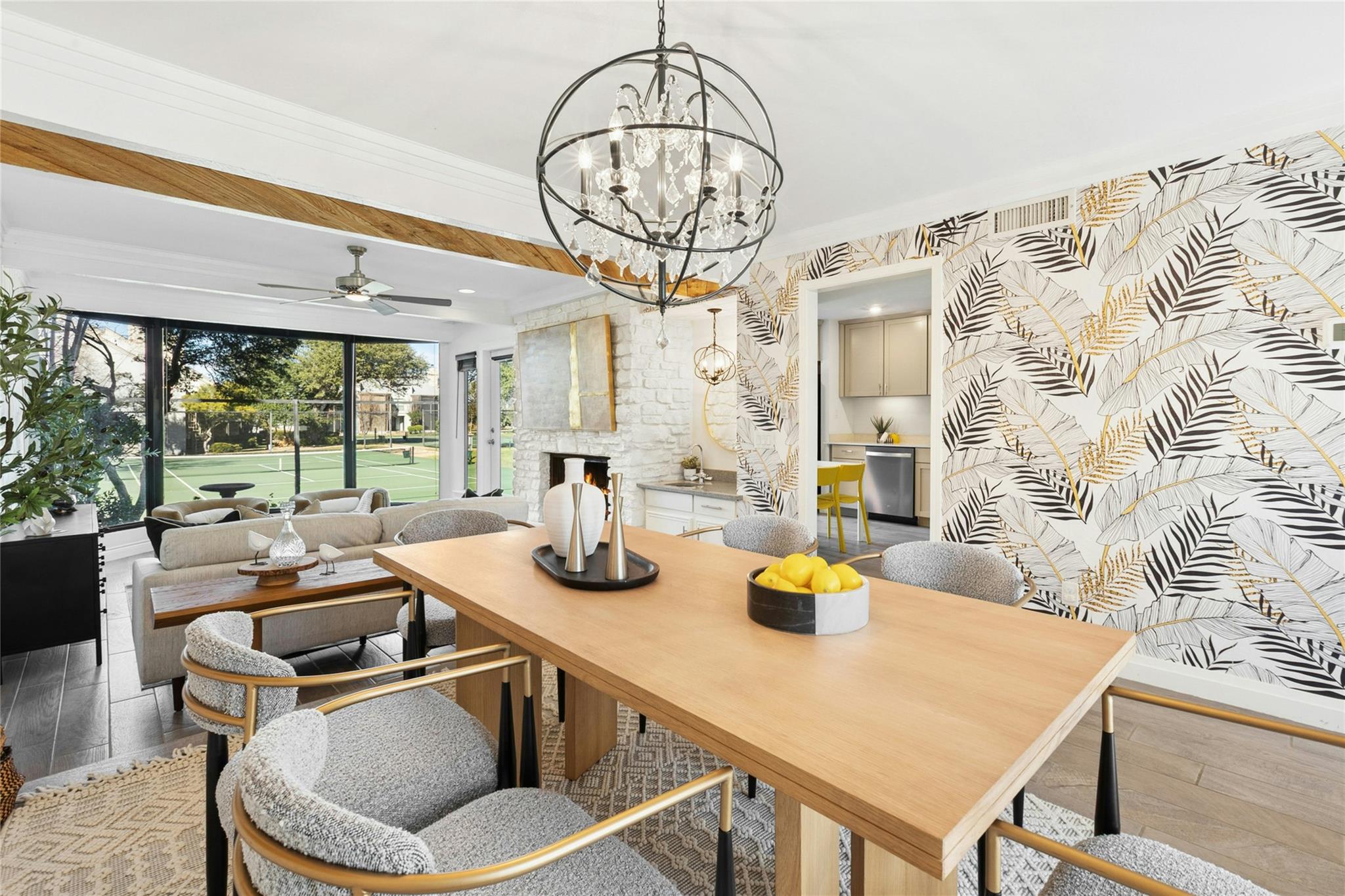 102 World Of Tennis Sq, Austin, TX 78738