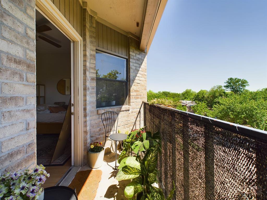 2818 Nueces St # 310, Austin, TX 78705