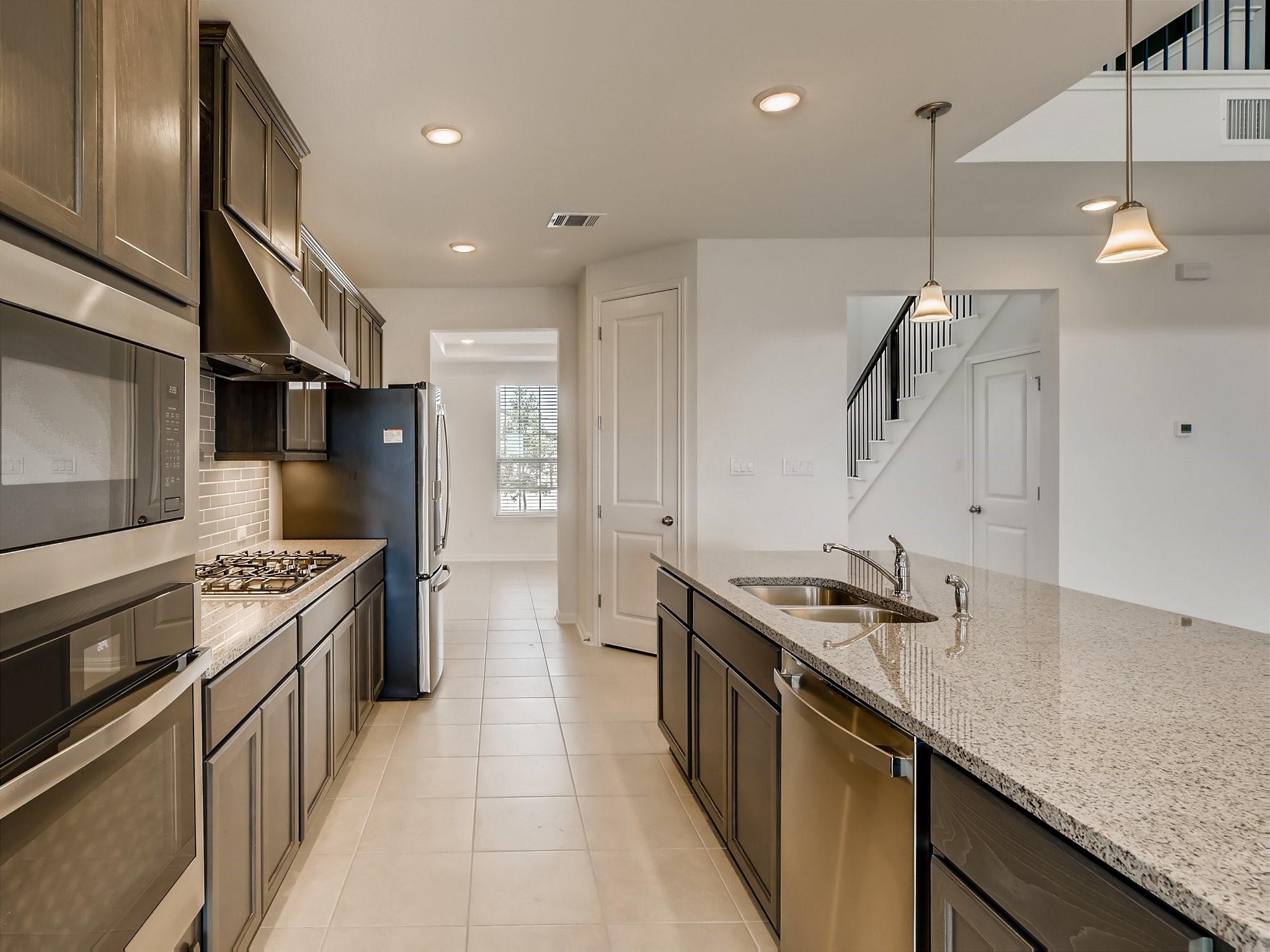 334 Pecos River Xing, Dripping Springs, TX 78620