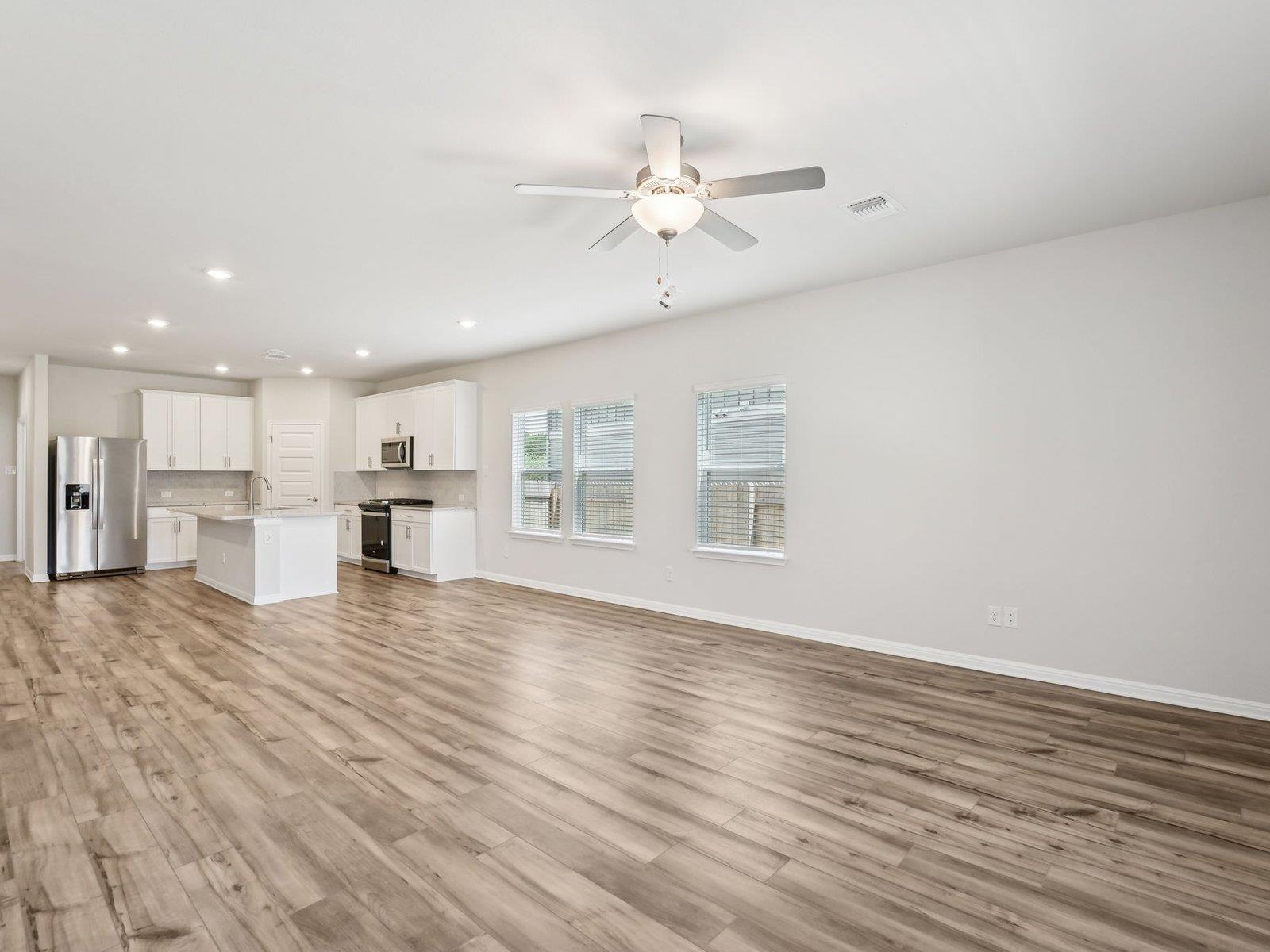 103 Blyths Horn, Cedar Creek, TX 78612