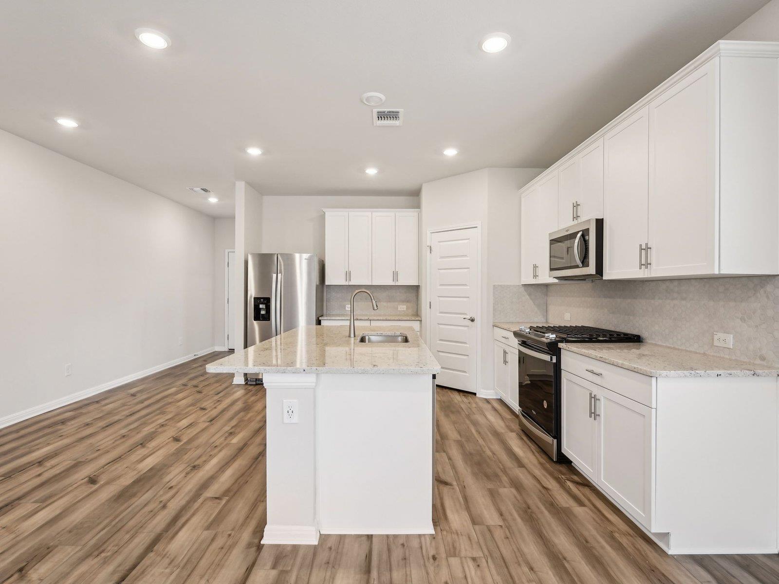 103 Blyths Horn, Cedar Creek, TX 78612