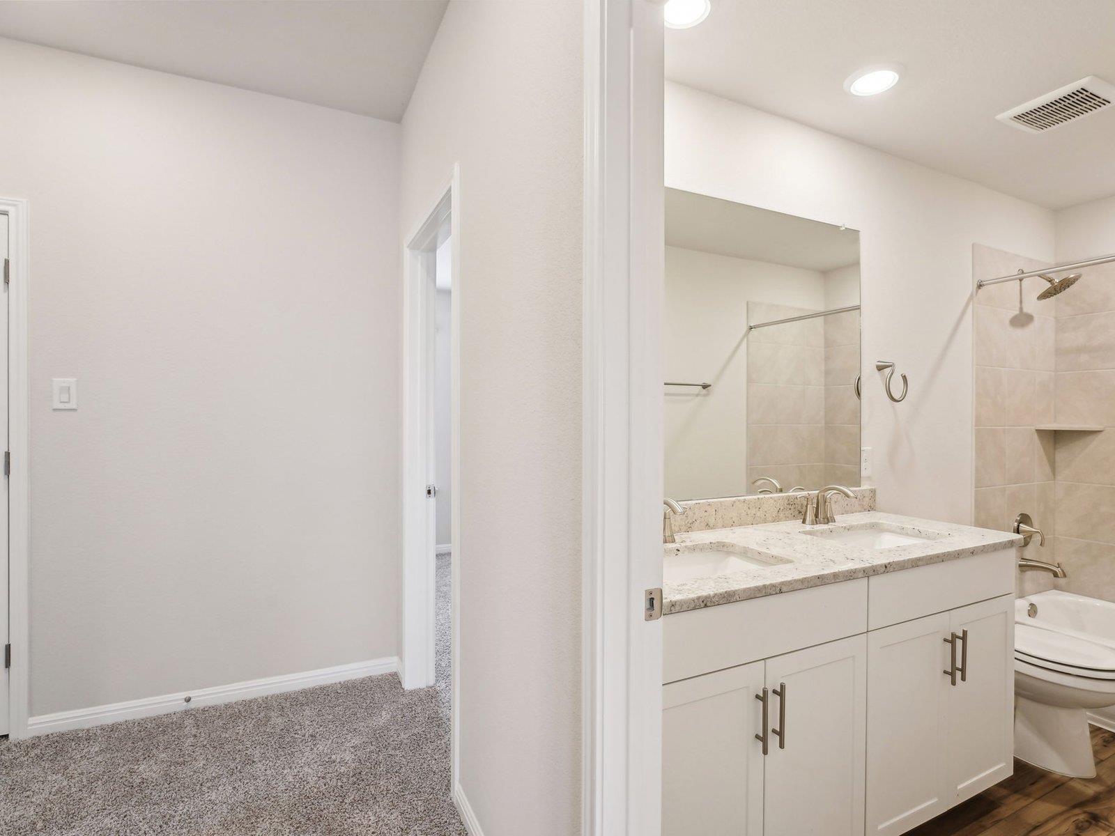 103 Blyths Horn, Cedar Creek, TX 78612