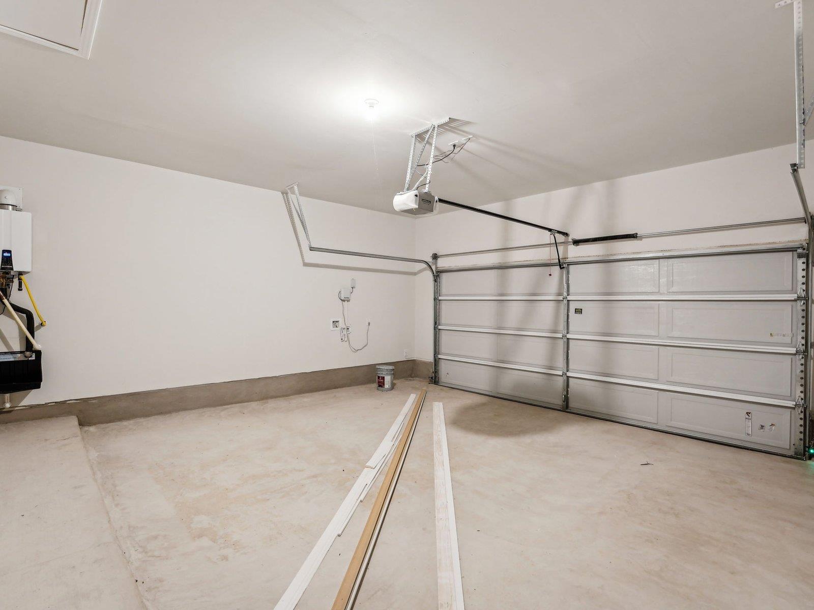 103 Blyths Horn, Cedar Creek, TX 78612