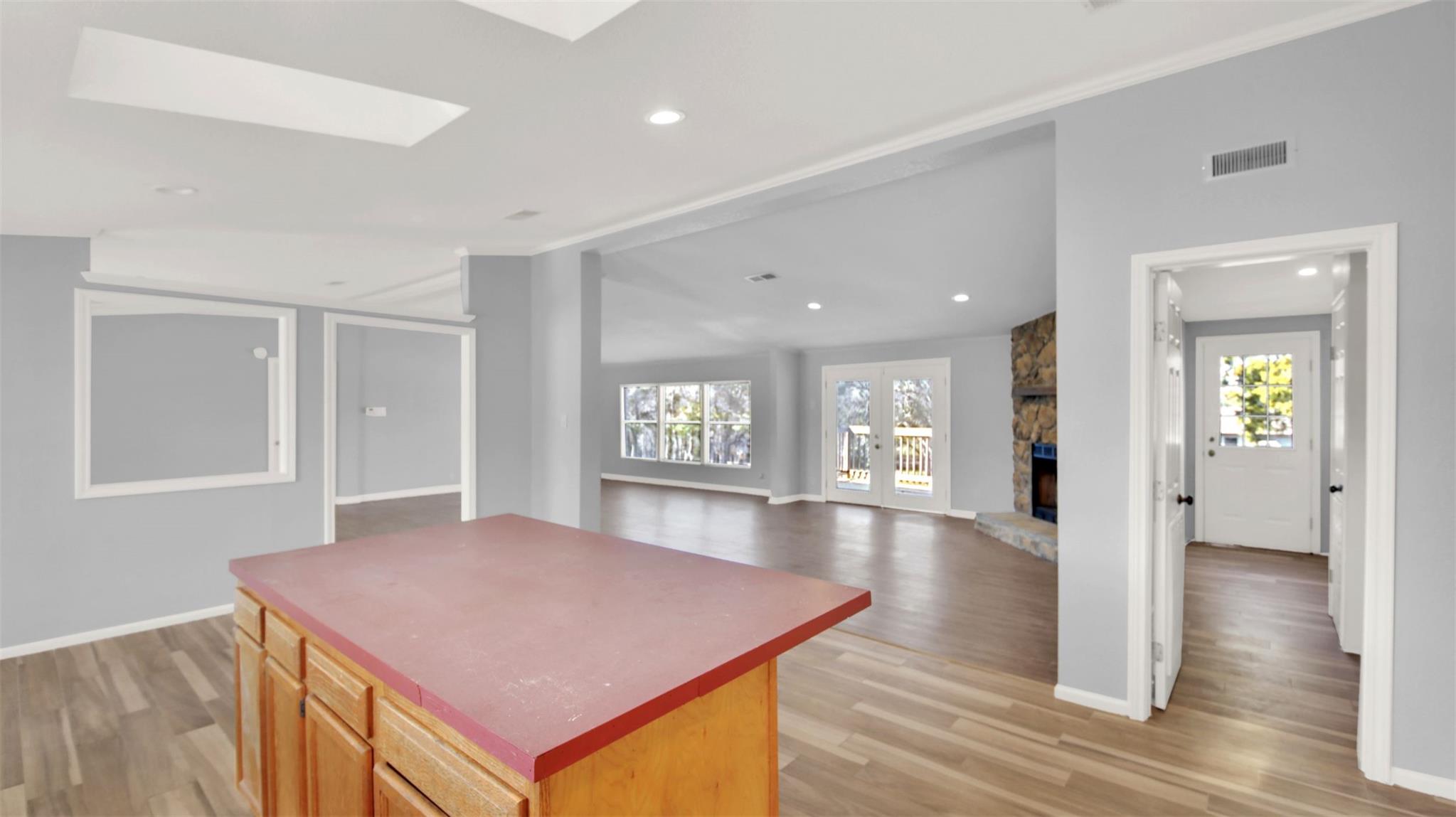 120 N Webberwood Way, Elgin, TX 78621