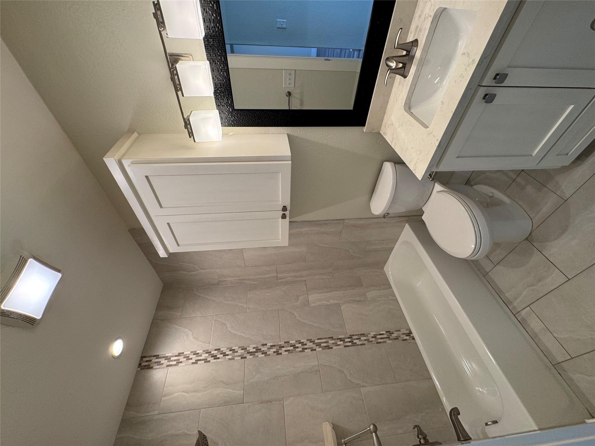 2417 Slaughter Ln # D, Austin, TX 78748