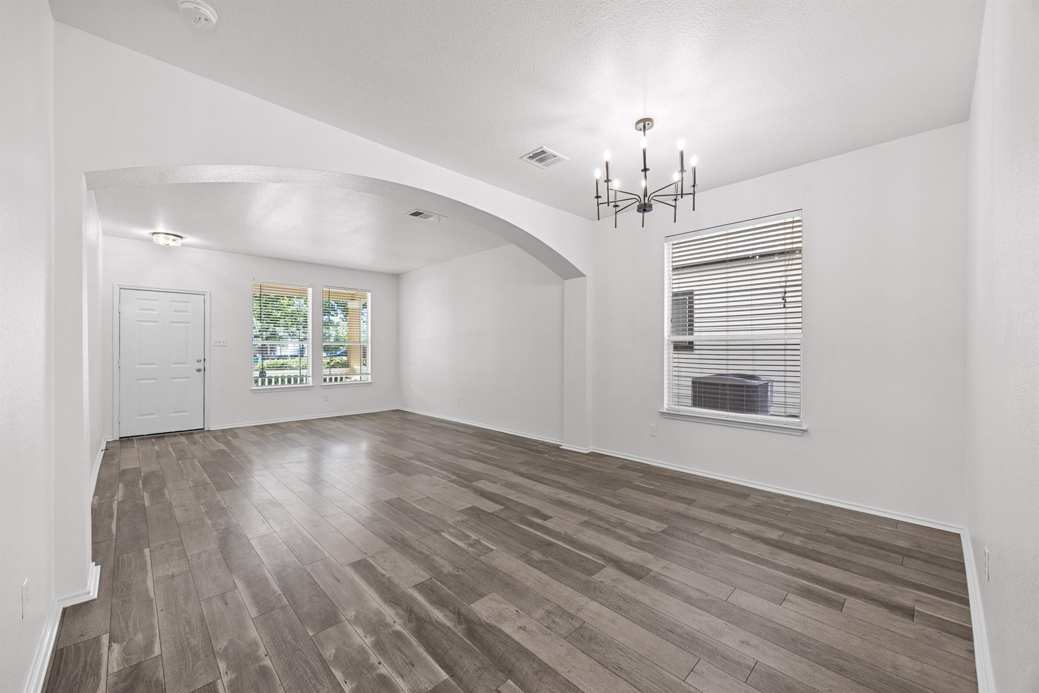 10208 Laredo Dr # 105, Austin, TX 78748