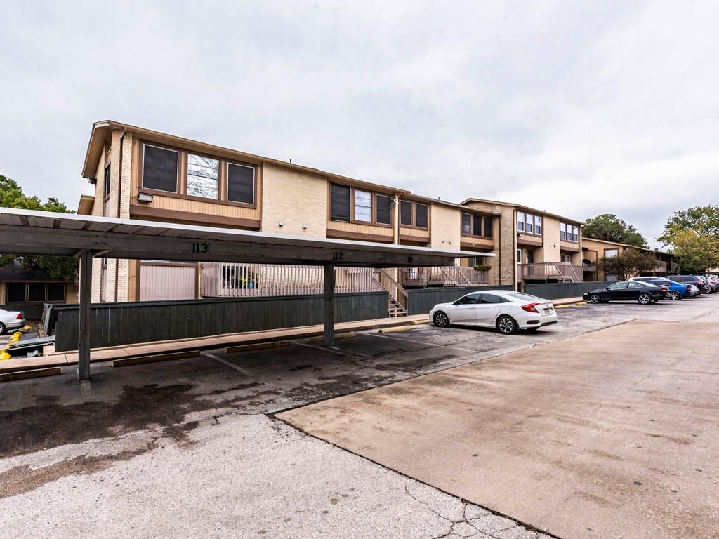2124 Burton Dr # 150, Austin, TX 78741