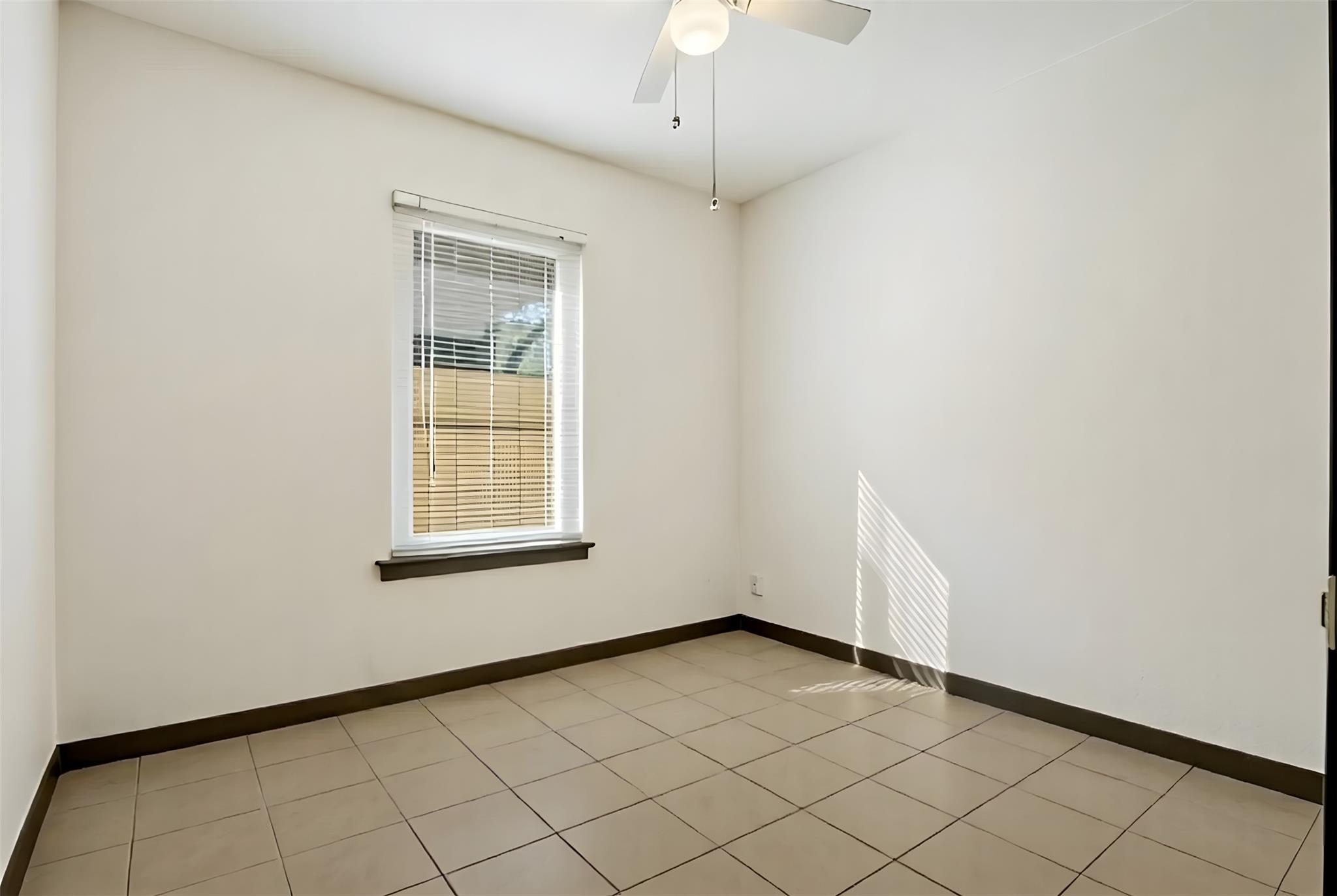 904 Plateau CIR # A, Austin, TX 78745