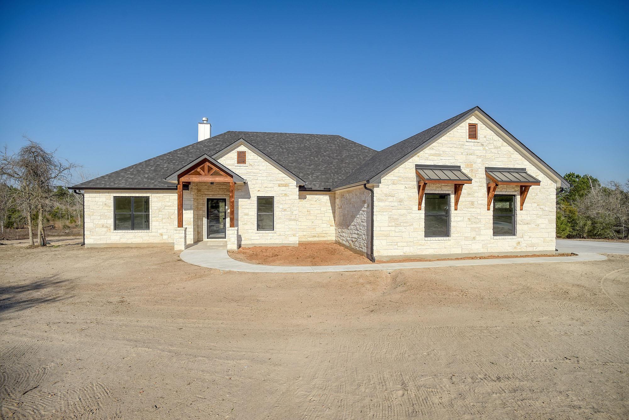 123 Lariat Ct, Bastrop, TX 78602
