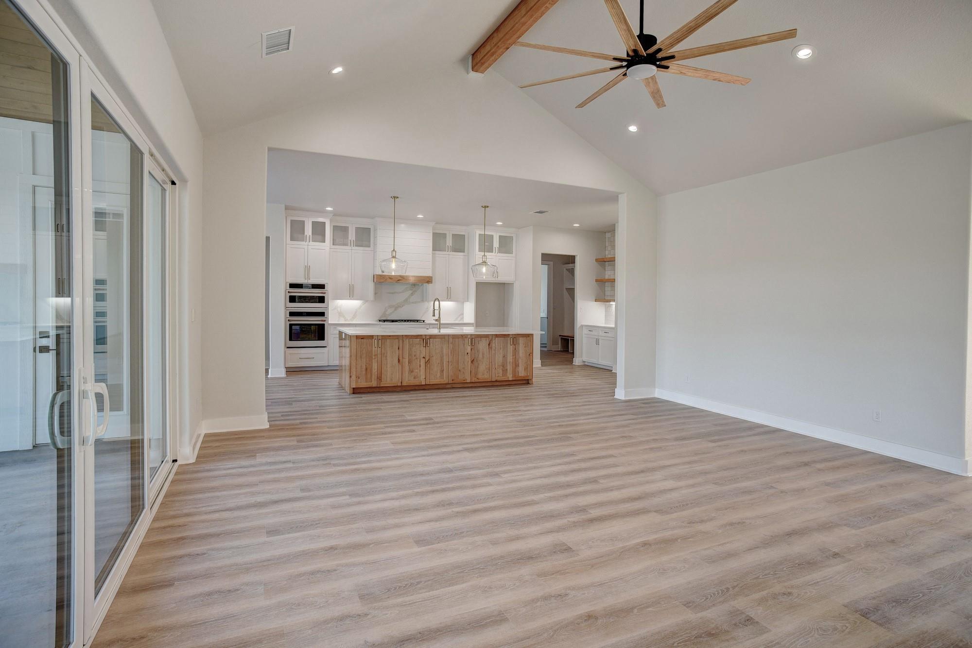 123 Lariat Ct, Bastrop, TX 78602