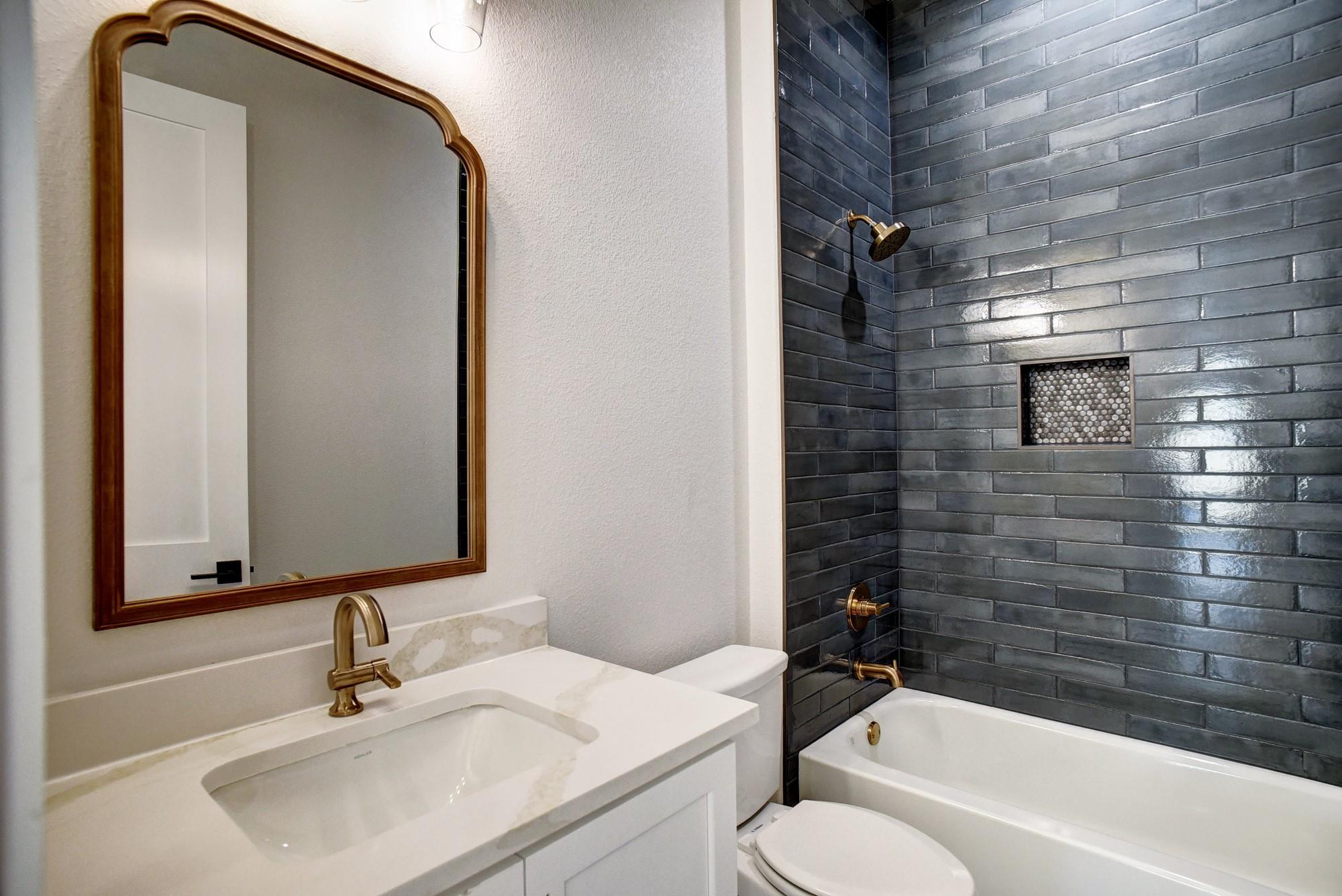 123 Lariat Ct, Bastrop, TX 78602