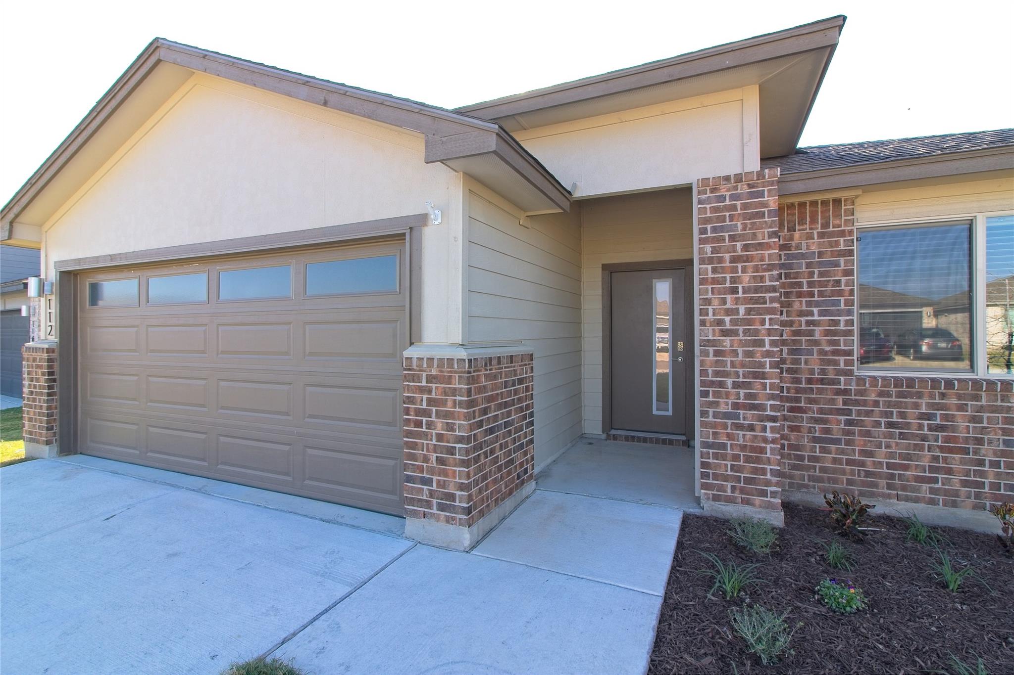 112 Halford Rd, Georgetown, TX 78633