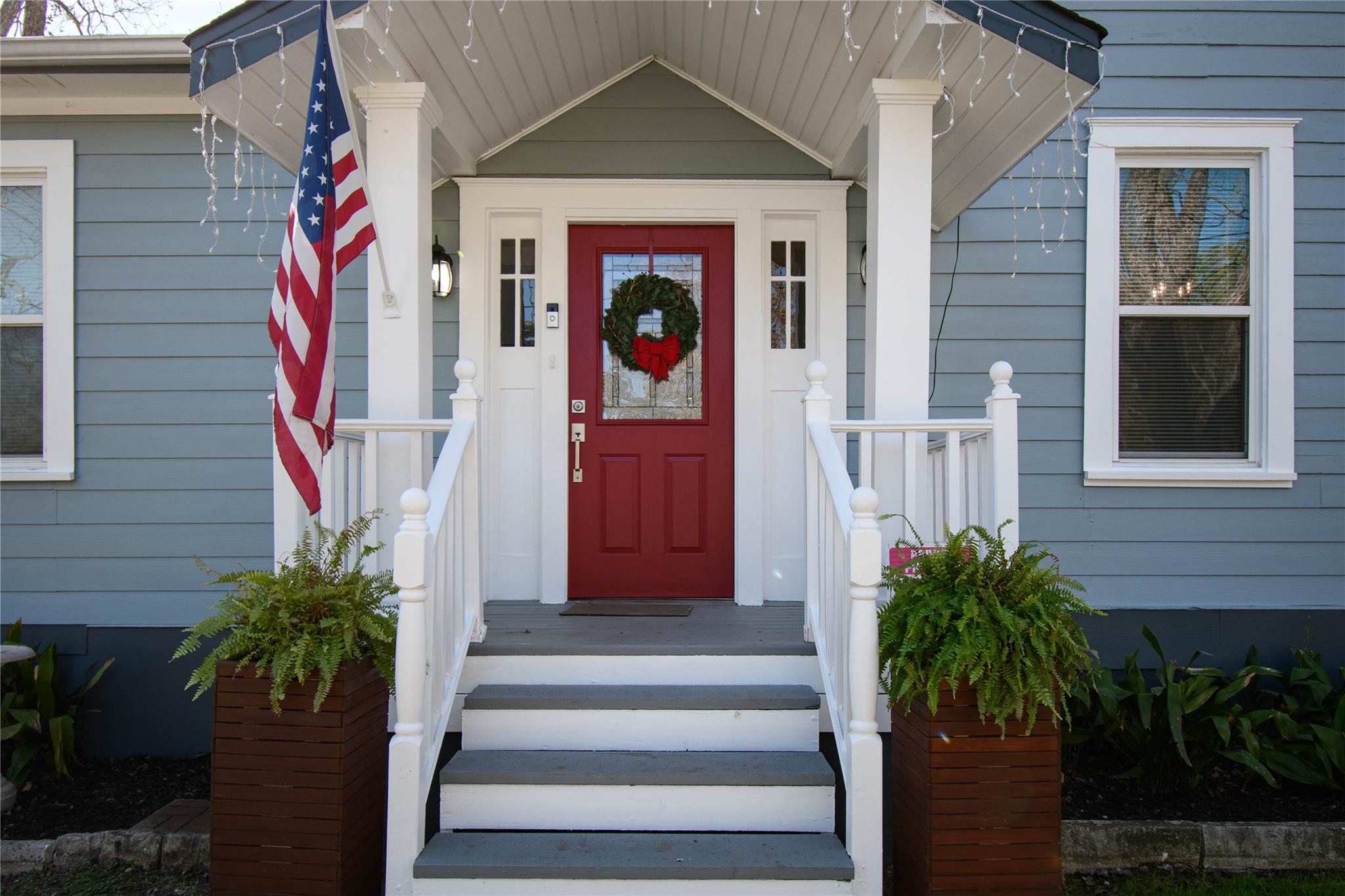 307 E Walnut Dr, Austin, TX 78753