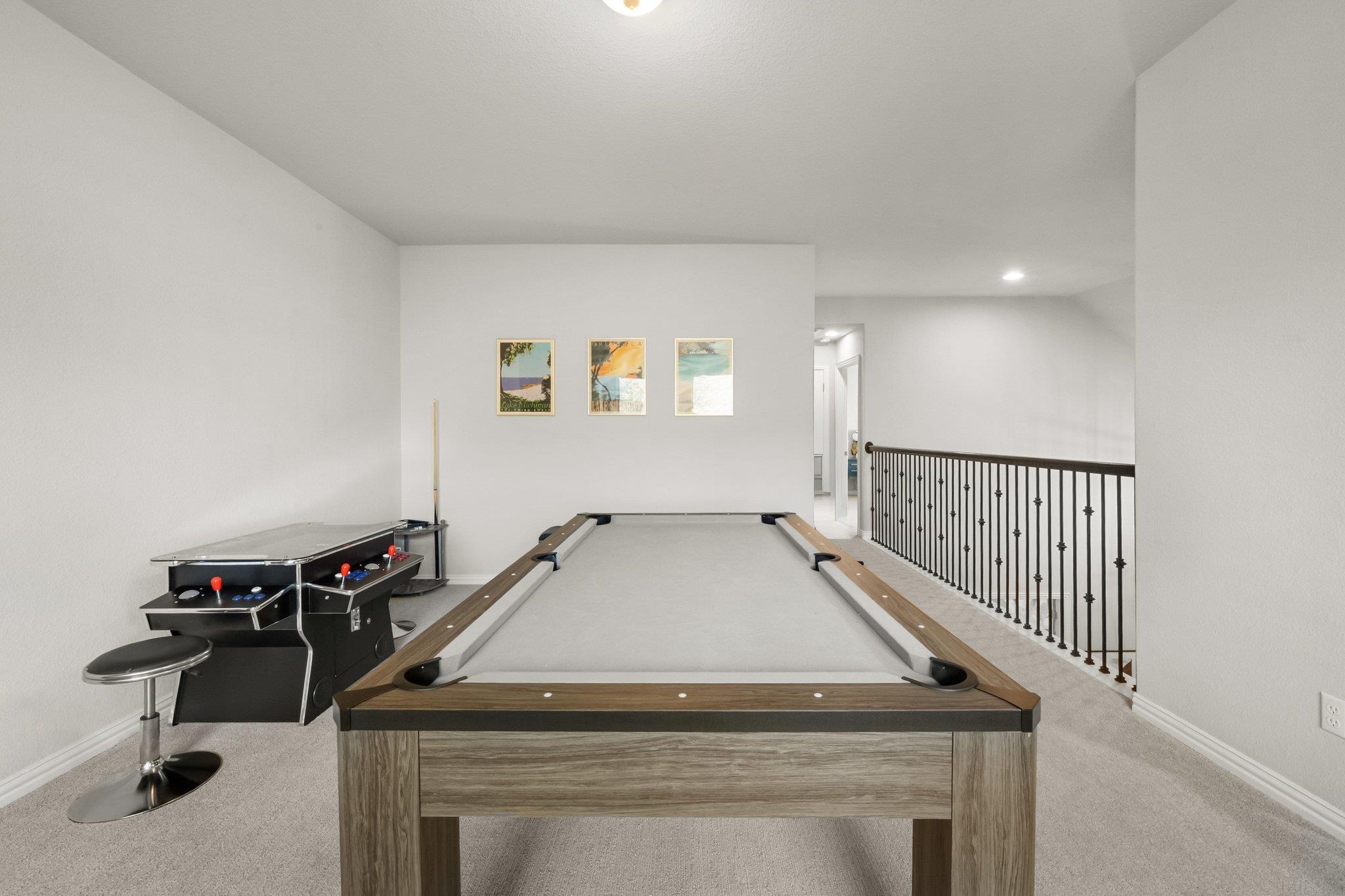 21824 Rock Wren Rd, Spicewood, TX 78669