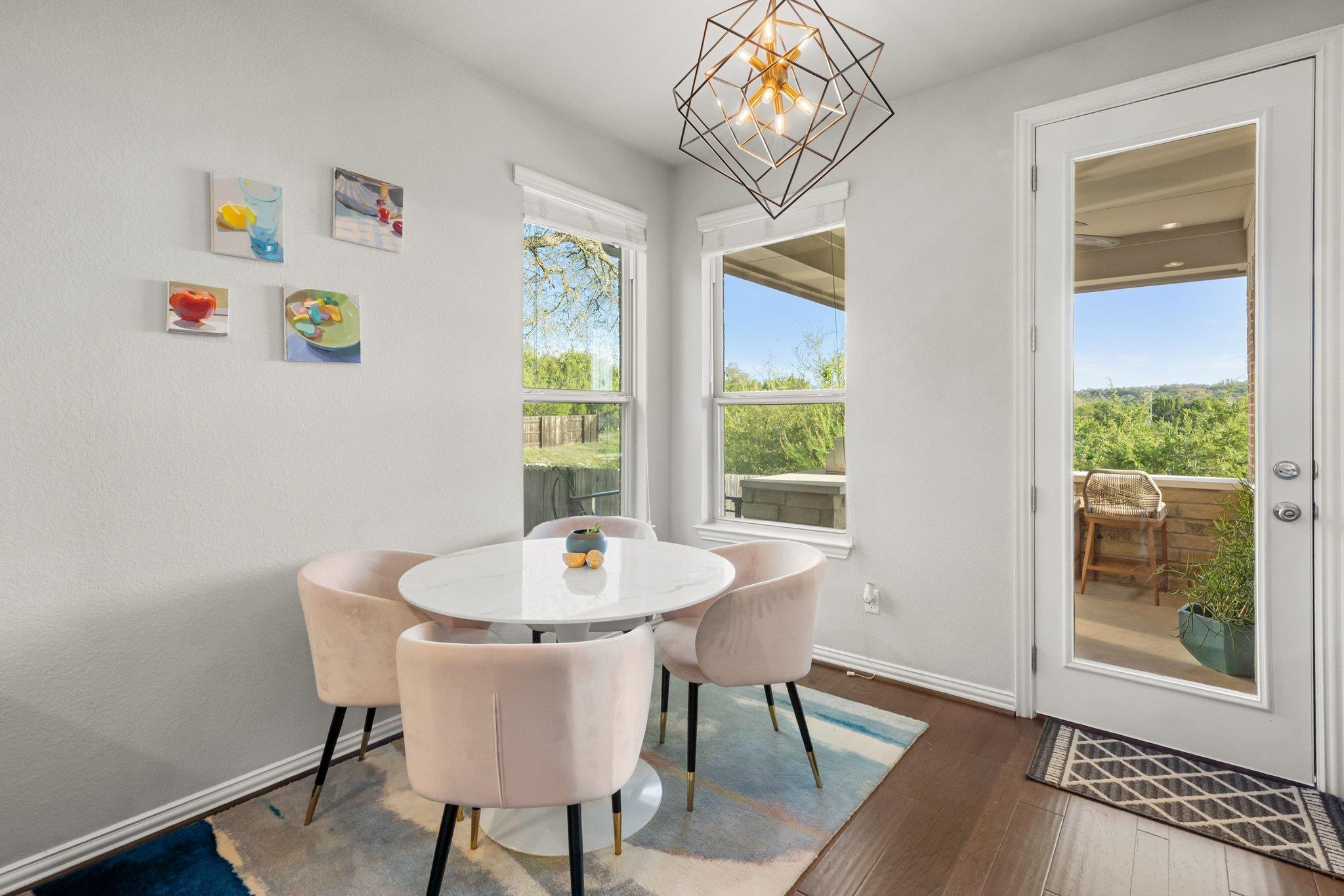 21824 Rock Wren Rd, Spicewood, TX 78669