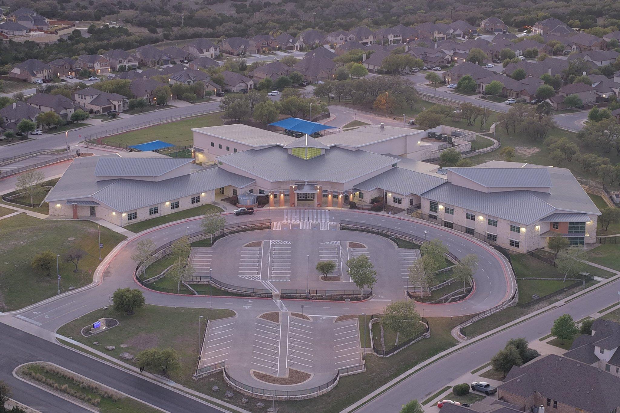 21824 Rock Wren Rd, Spicewood, TX 78669