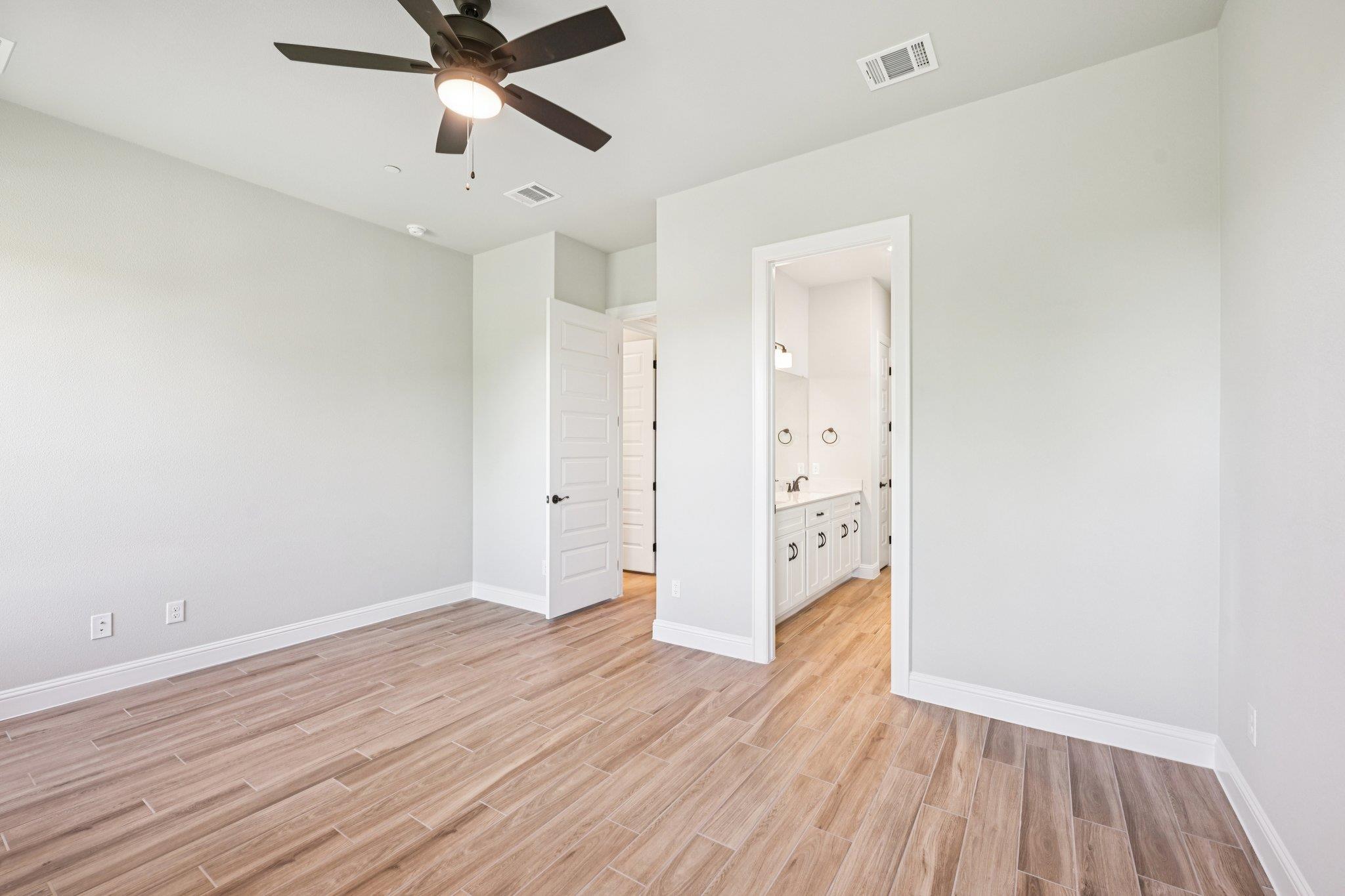 600 C-Bar Ranch Trl # 120, Cedar Park, TX 78613