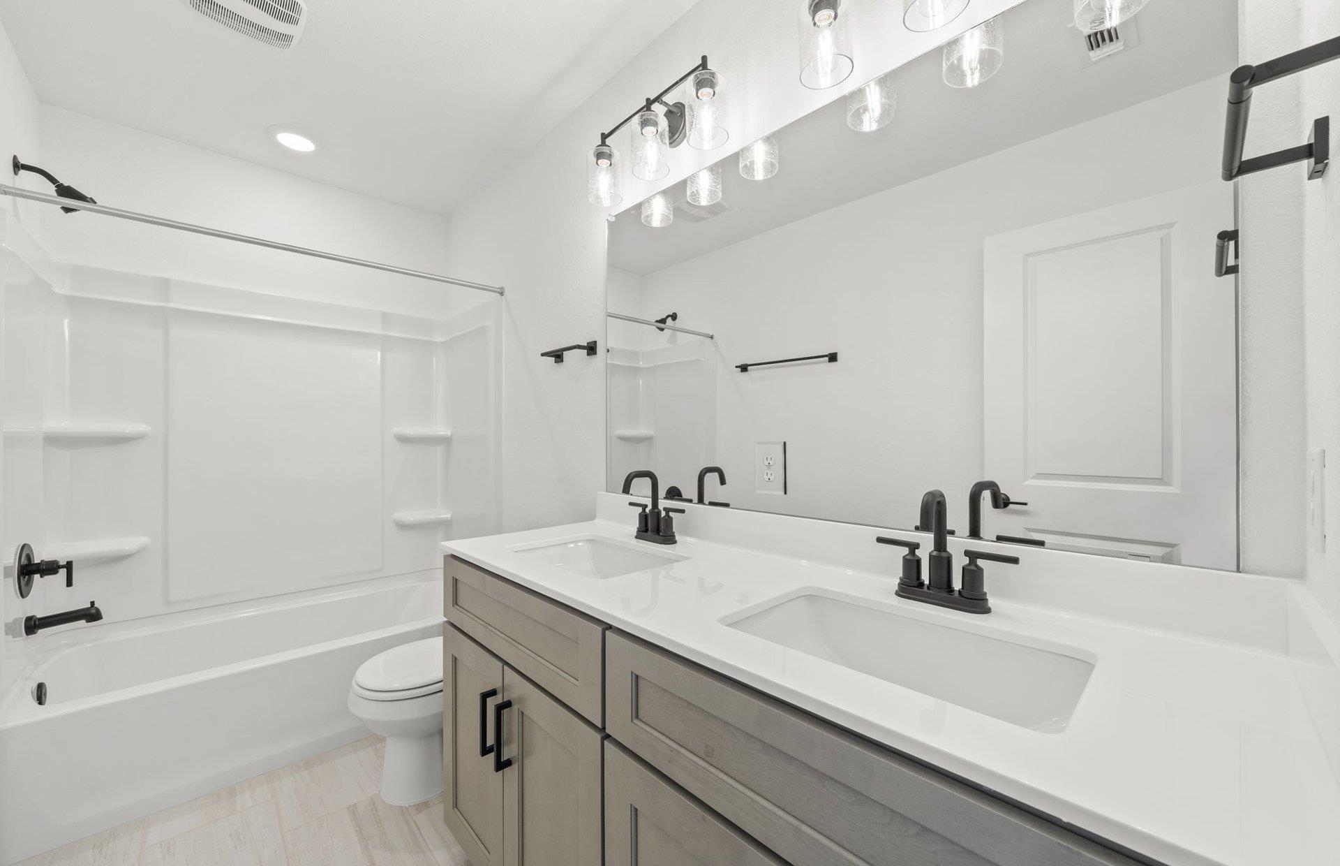 532 Tailwind Dr, Kyle, TX 78640