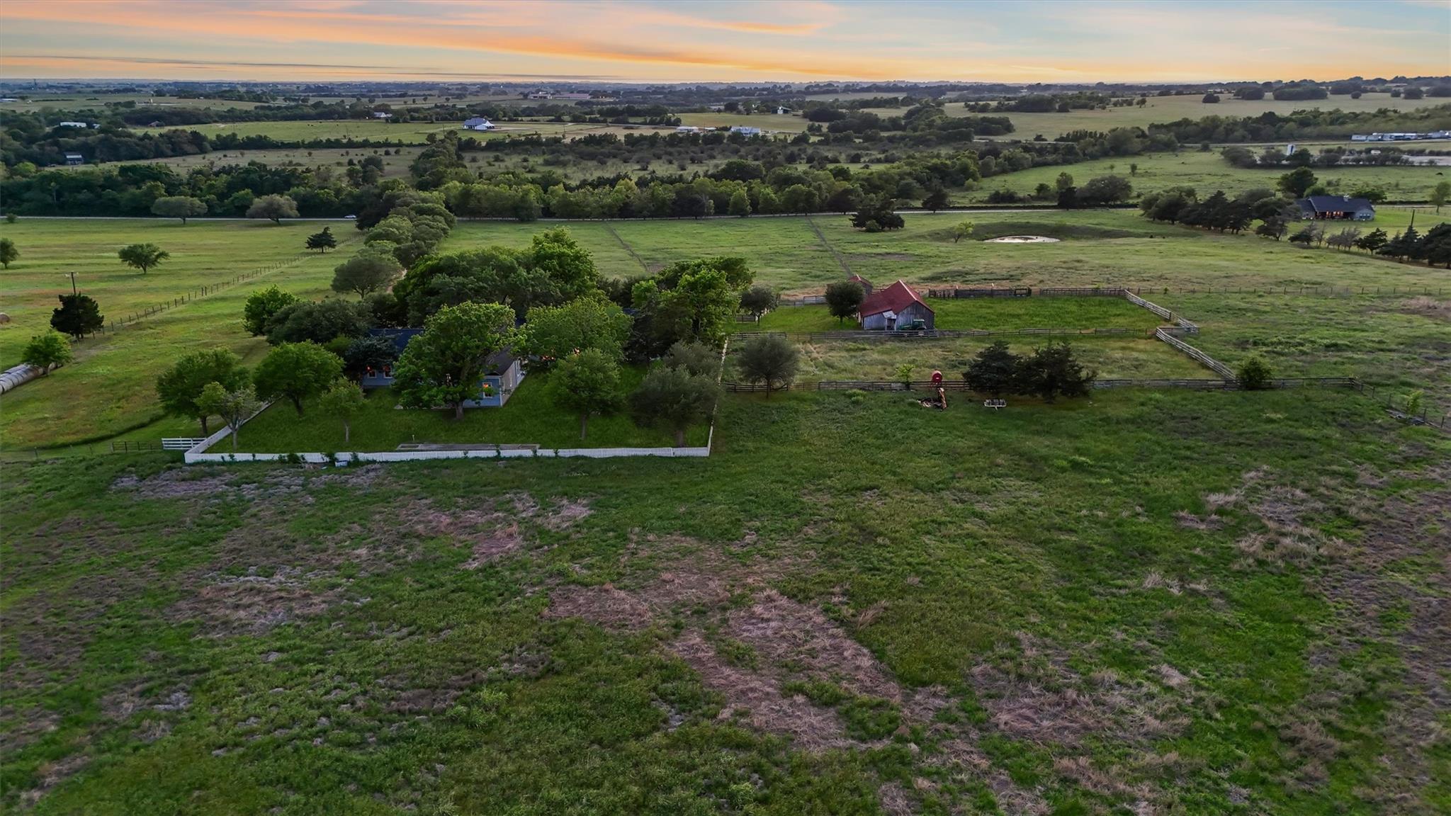 9058 Sam Houston Rd, Brenham, TX 77833