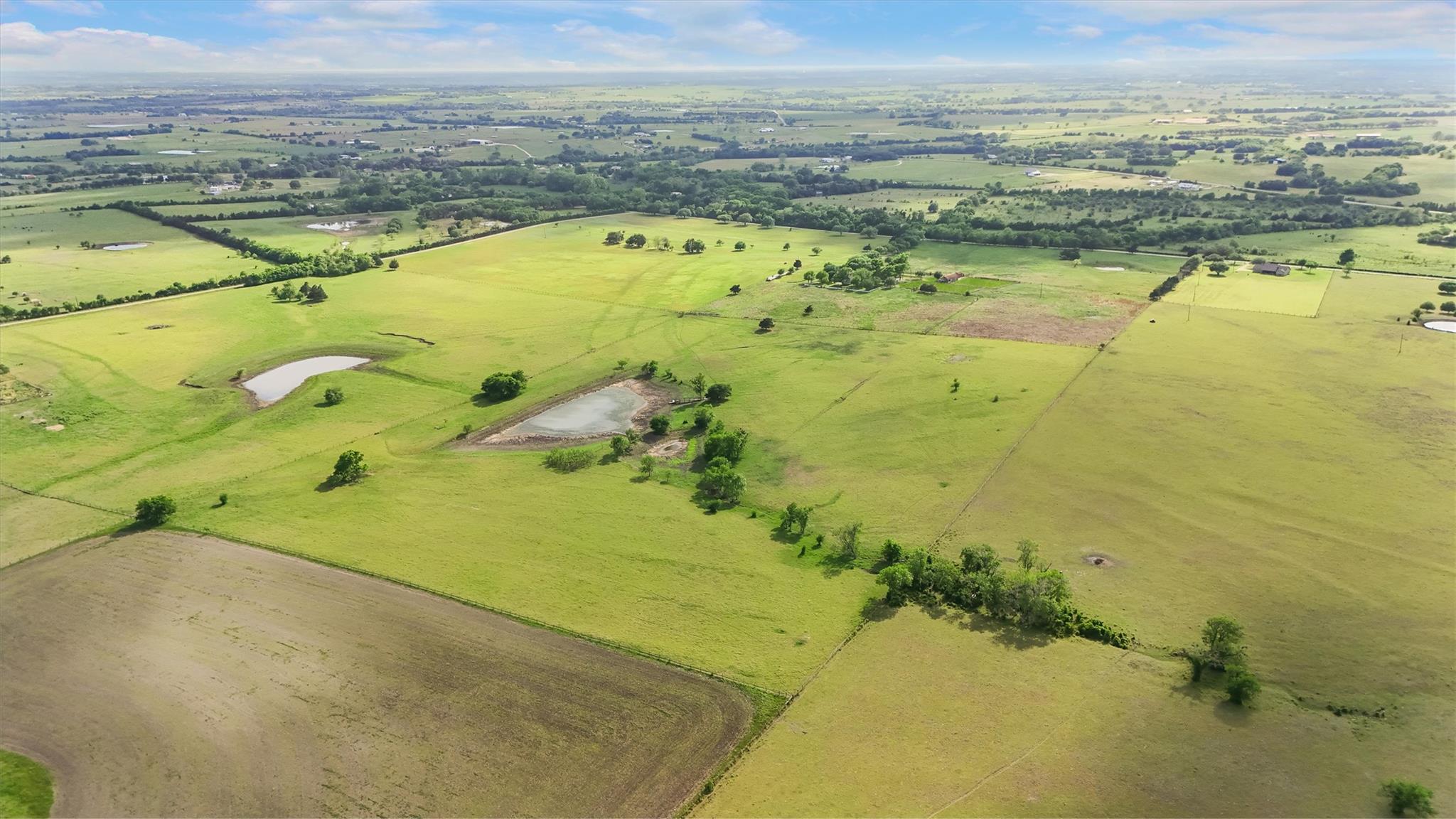 9058 Sam Houston Rd, Brenham, TX 77833