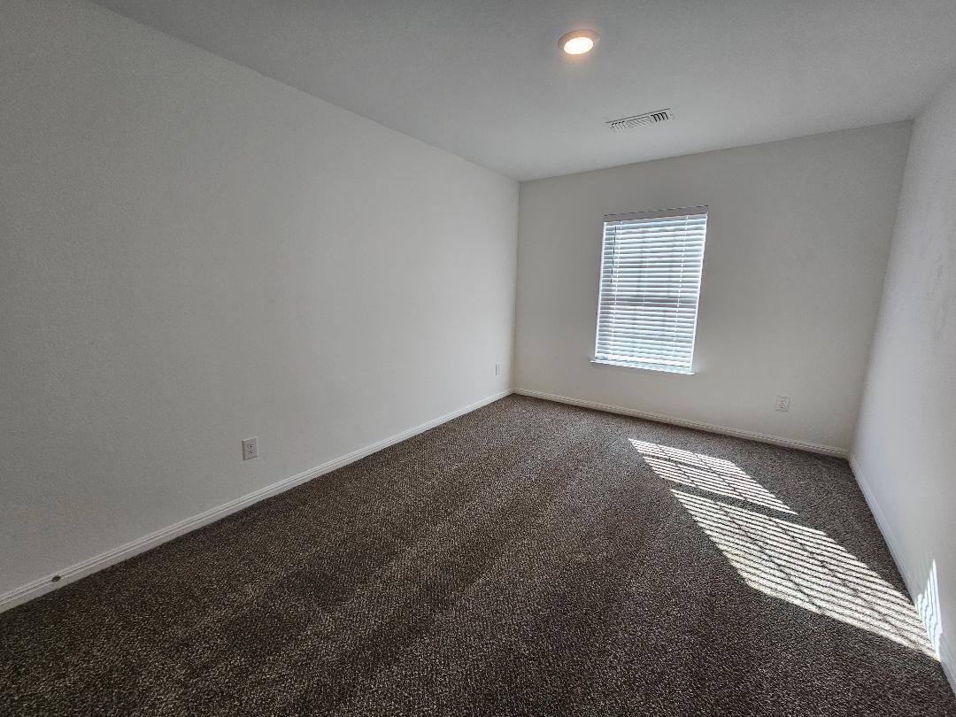 17904 Speculator Ln, Elgin, TX 78621