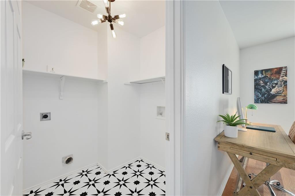 12329 Sky Harbor Dr, Del Valle, TX 78617