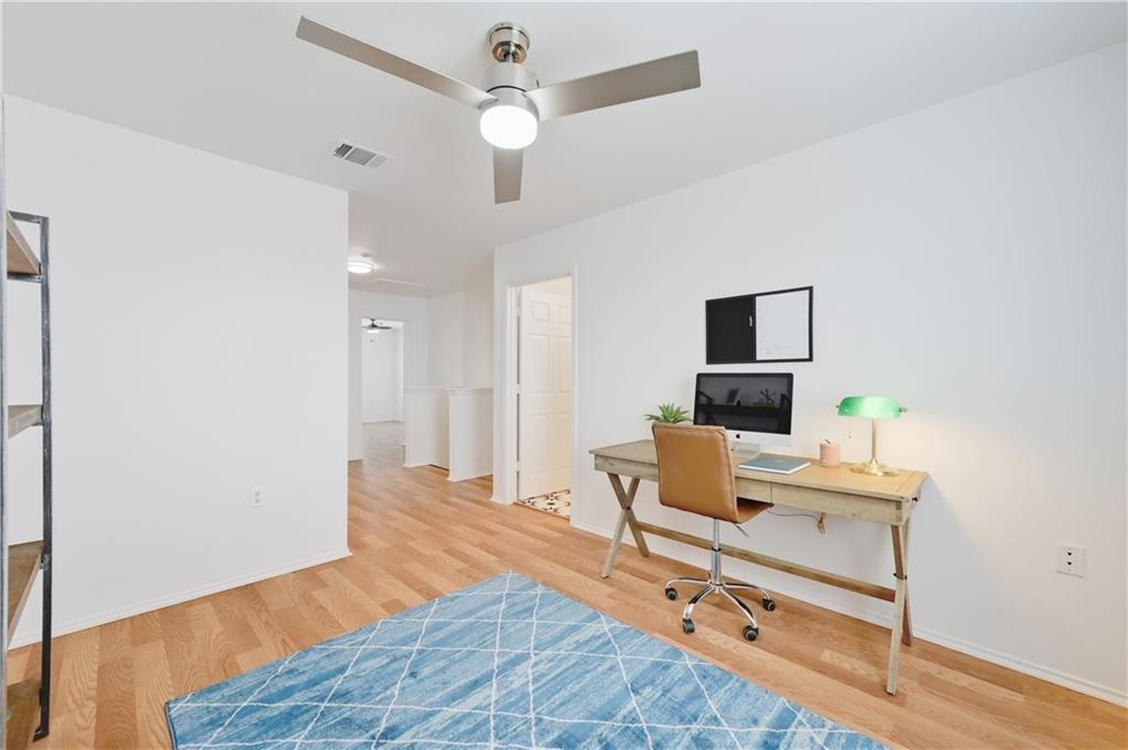 12329 Sky Harbor Dr, Del Valle, TX 78617