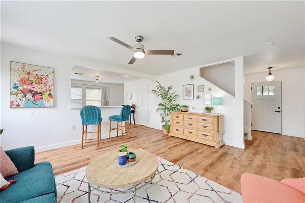 12329 Sky Harbor Dr, Del Valle, TX 78617