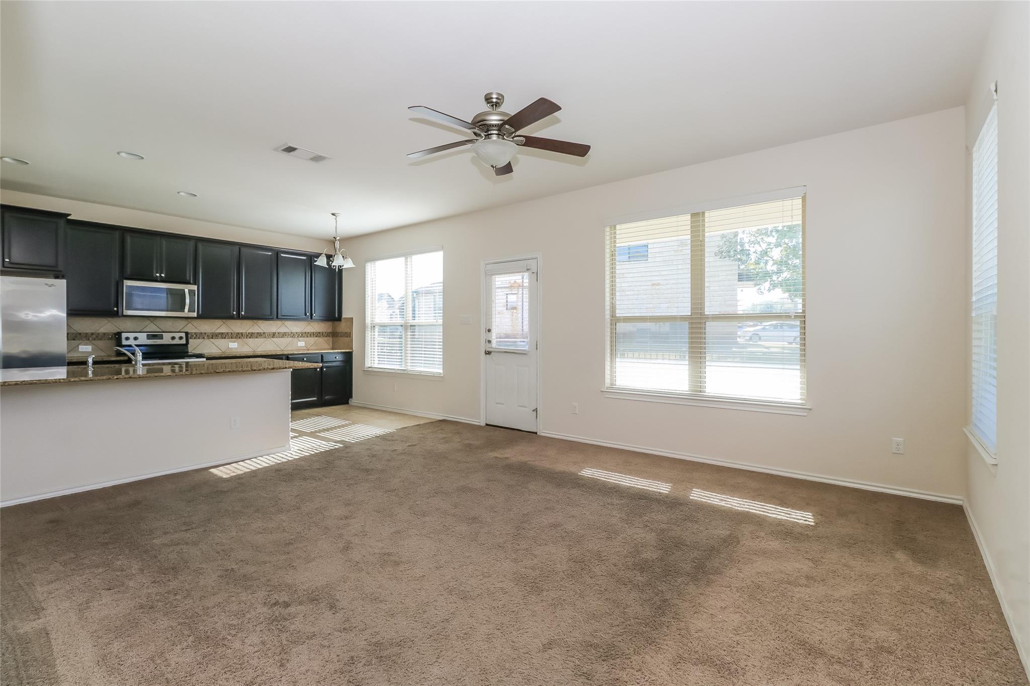 2105 Town Centre Dr # 47, Round Rock, TX 78664