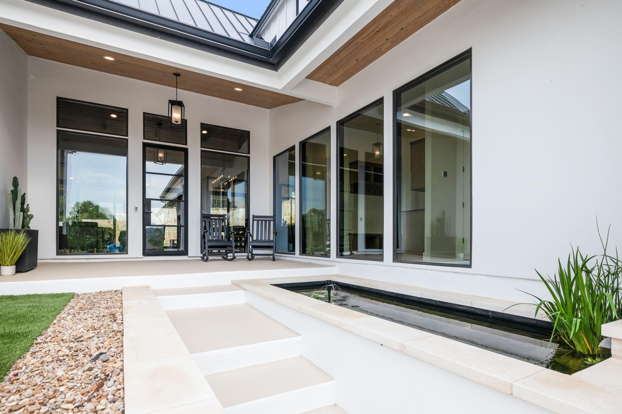 197 Evelyn Ct, Dripping Springs, TX 78620